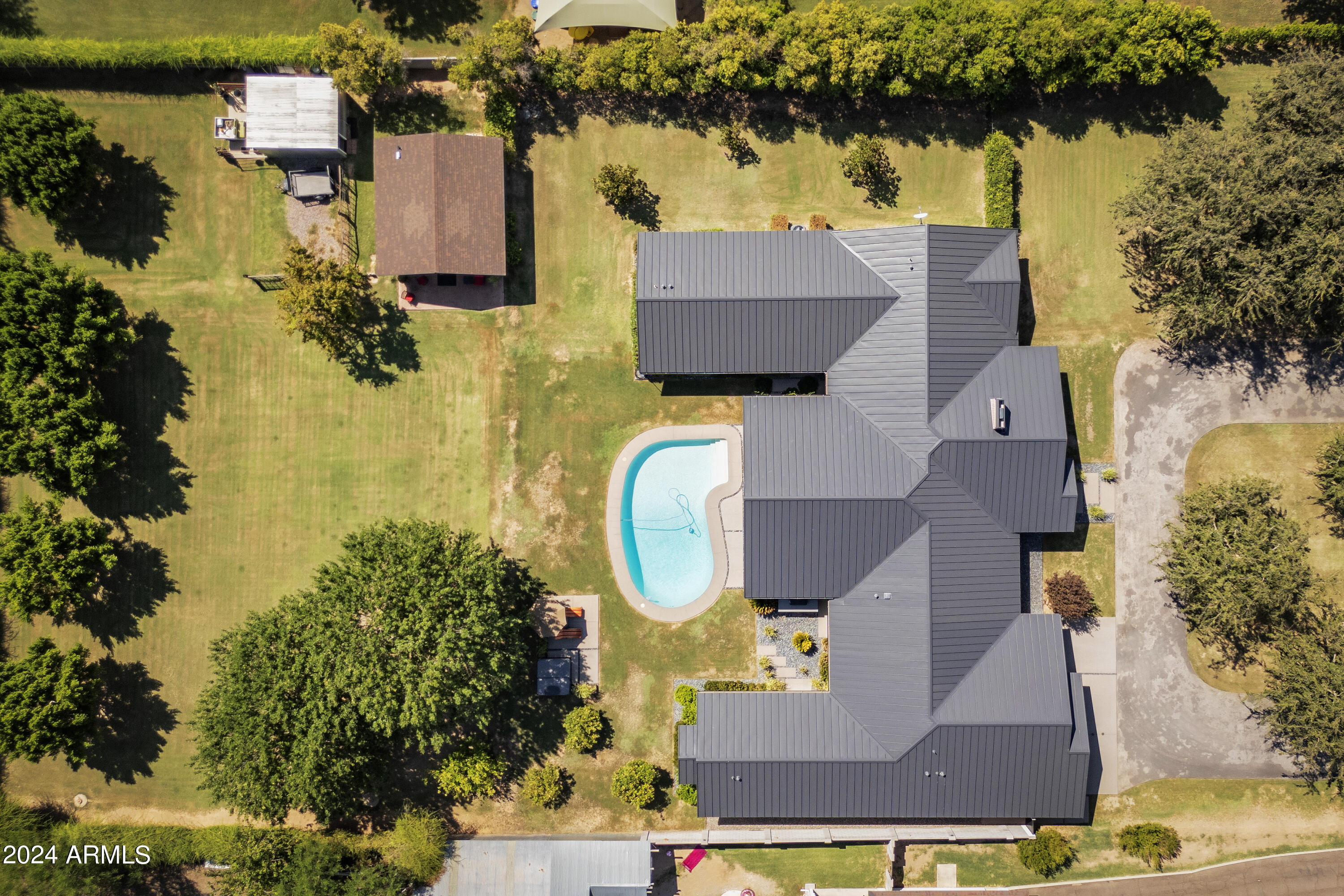EVANS ADDITION TO ORANGEWOOD BLOCK 1 LOTS 1&2 - Residential