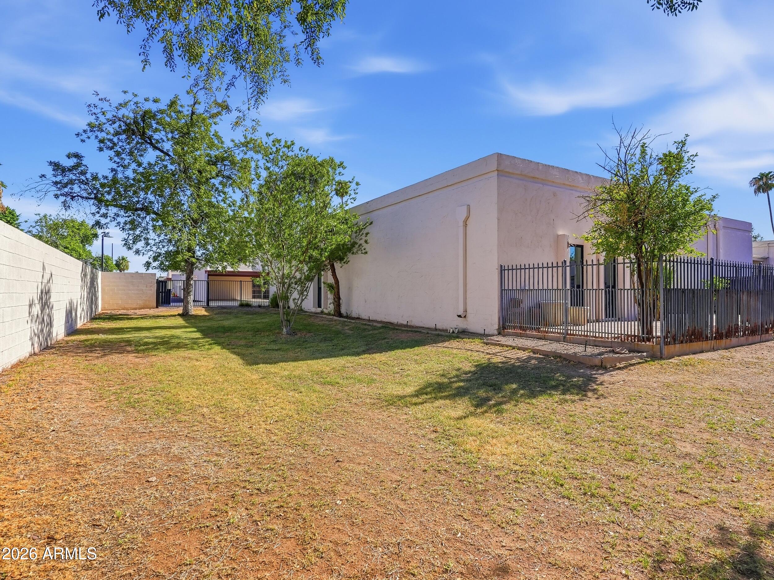 PATRICIAN HOMES - Residential