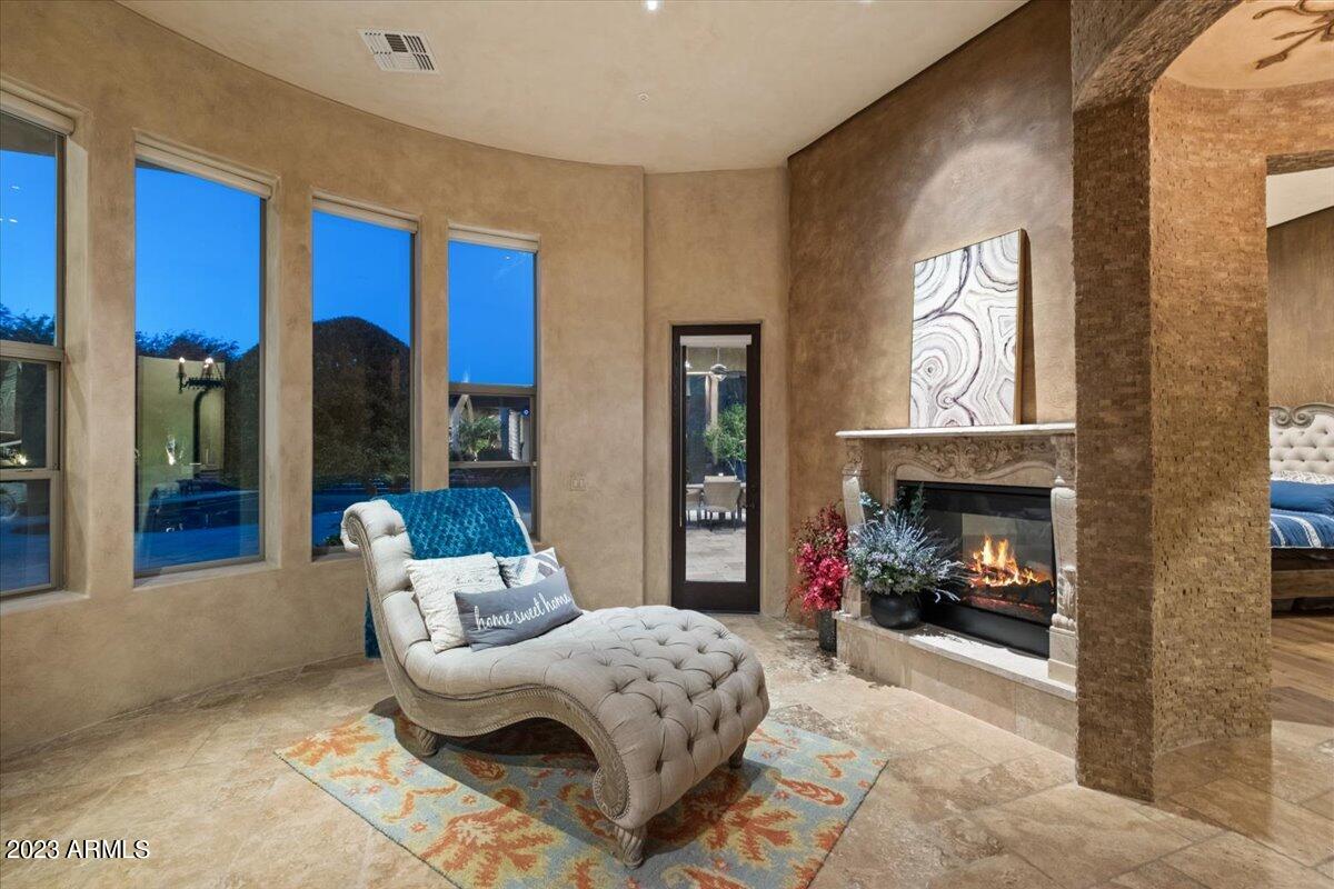 SAGUARO ESTATES - Residential