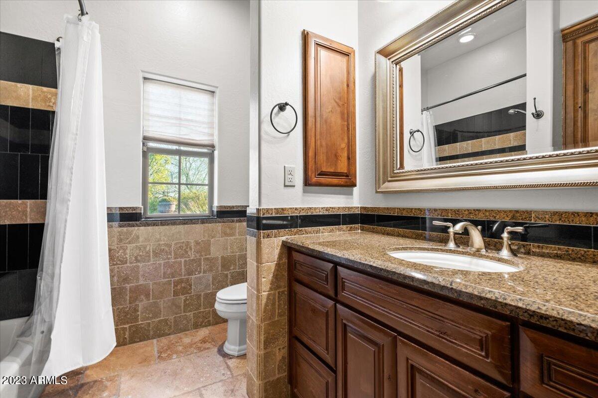 SAGUARO ESTATES - Residential