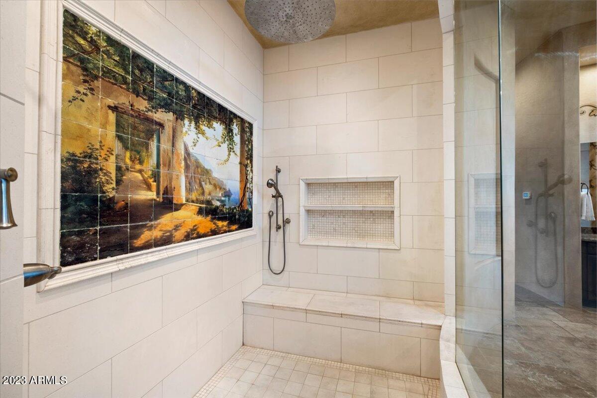 SAGUARO ESTATES - Residential