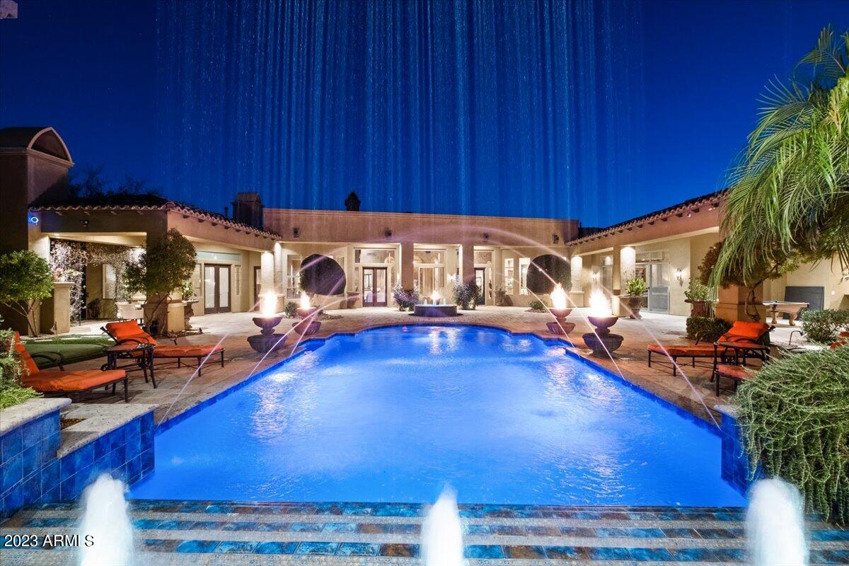 SAGUARO ESTATES - Residential