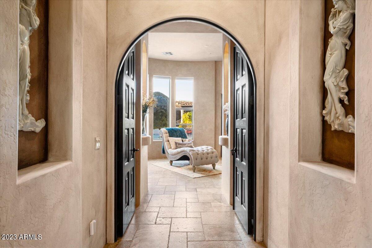 SAGUARO ESTATES - Residential