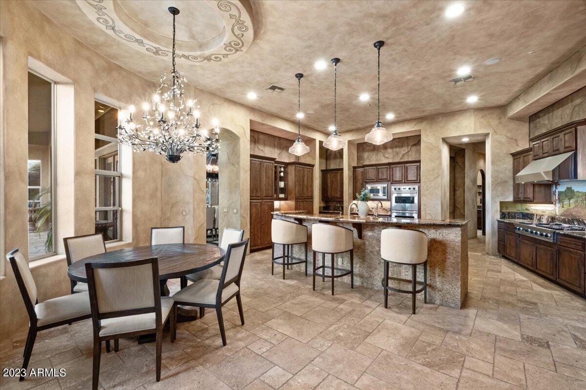 SAGUARO ESTATES - Residential