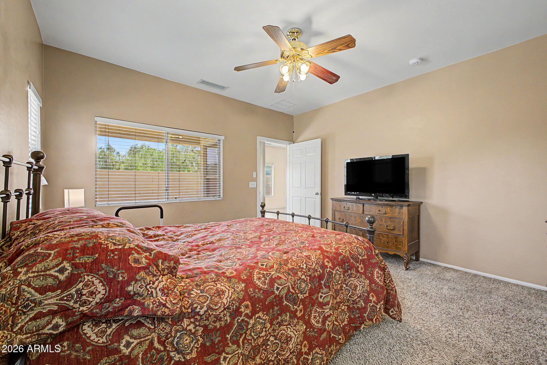 SKYLINE RANCH - Residential
