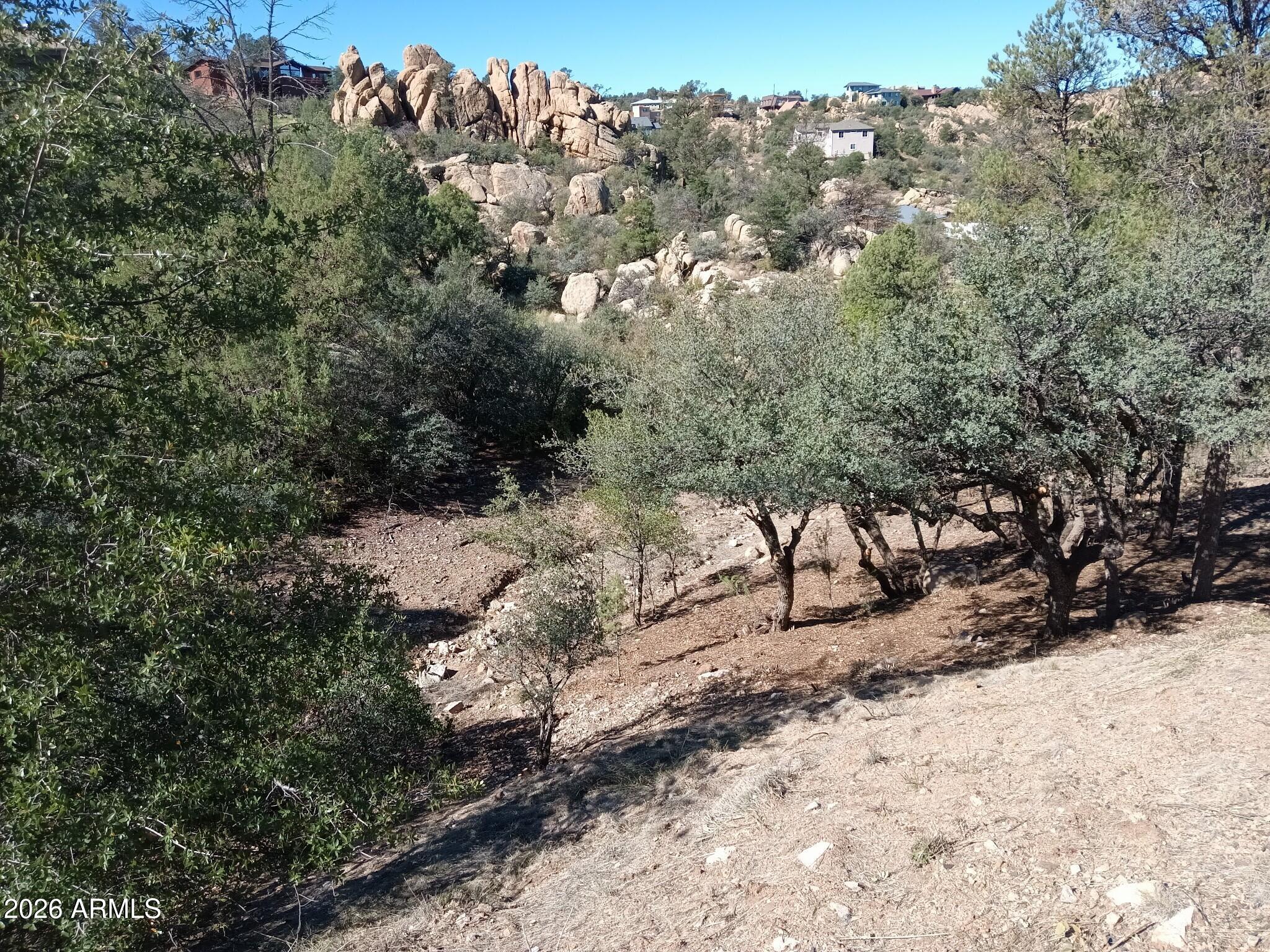 MISSION HILLS 2ND REPLAT - Land