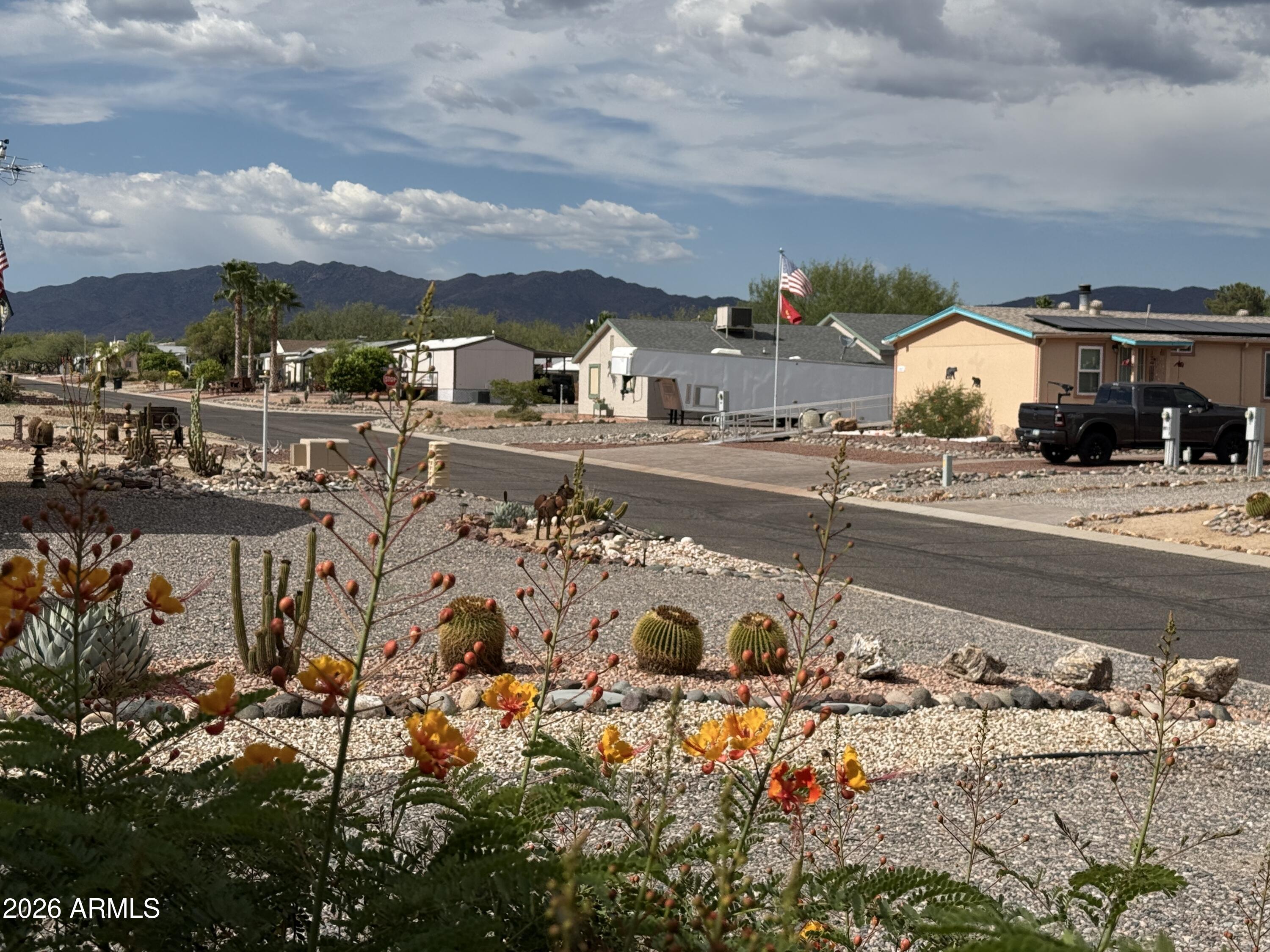 ESCAPEES AT NORTH RANCH - Residential