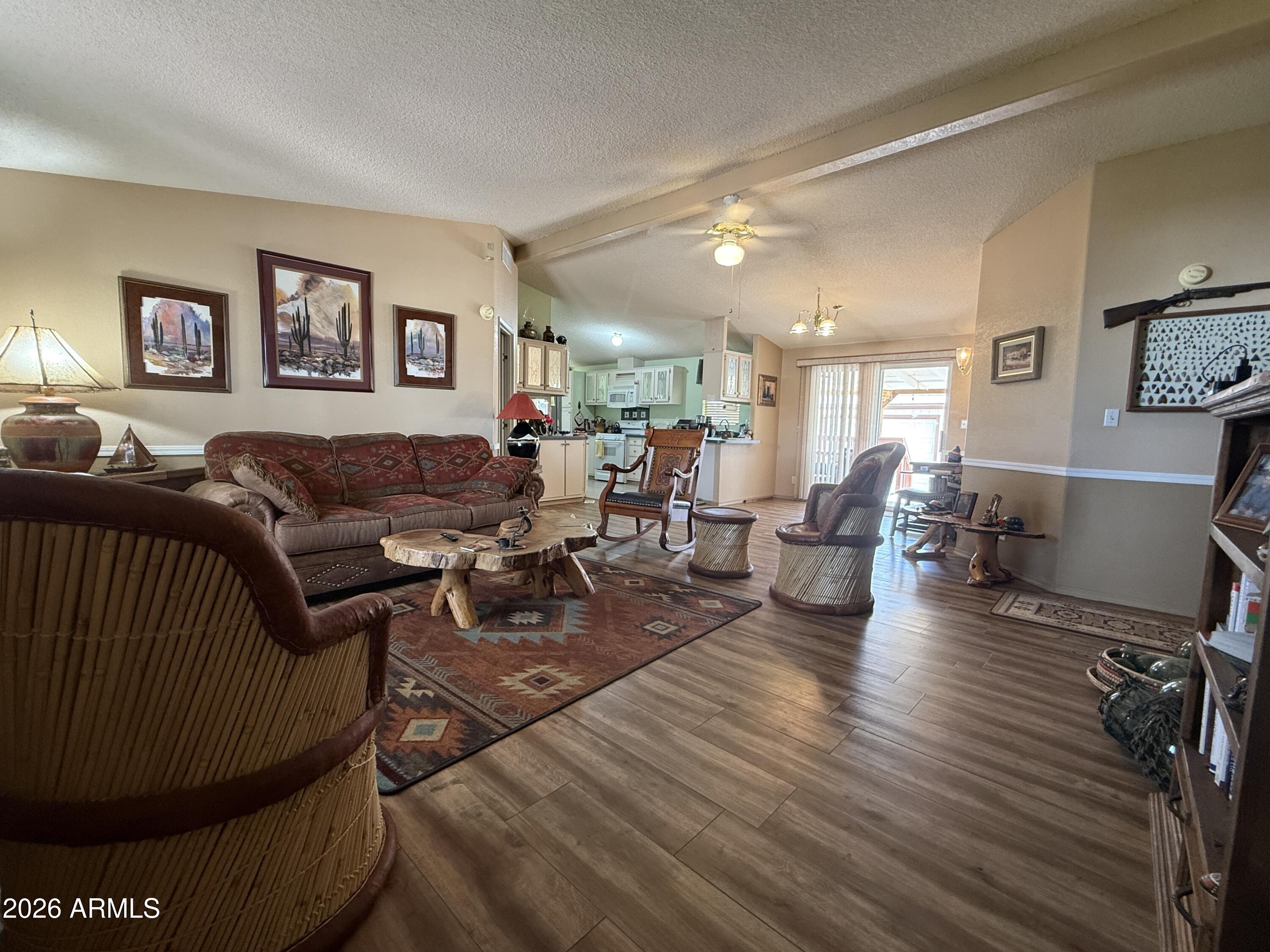 ESCAPEES AT NORTH RANCH - Residential