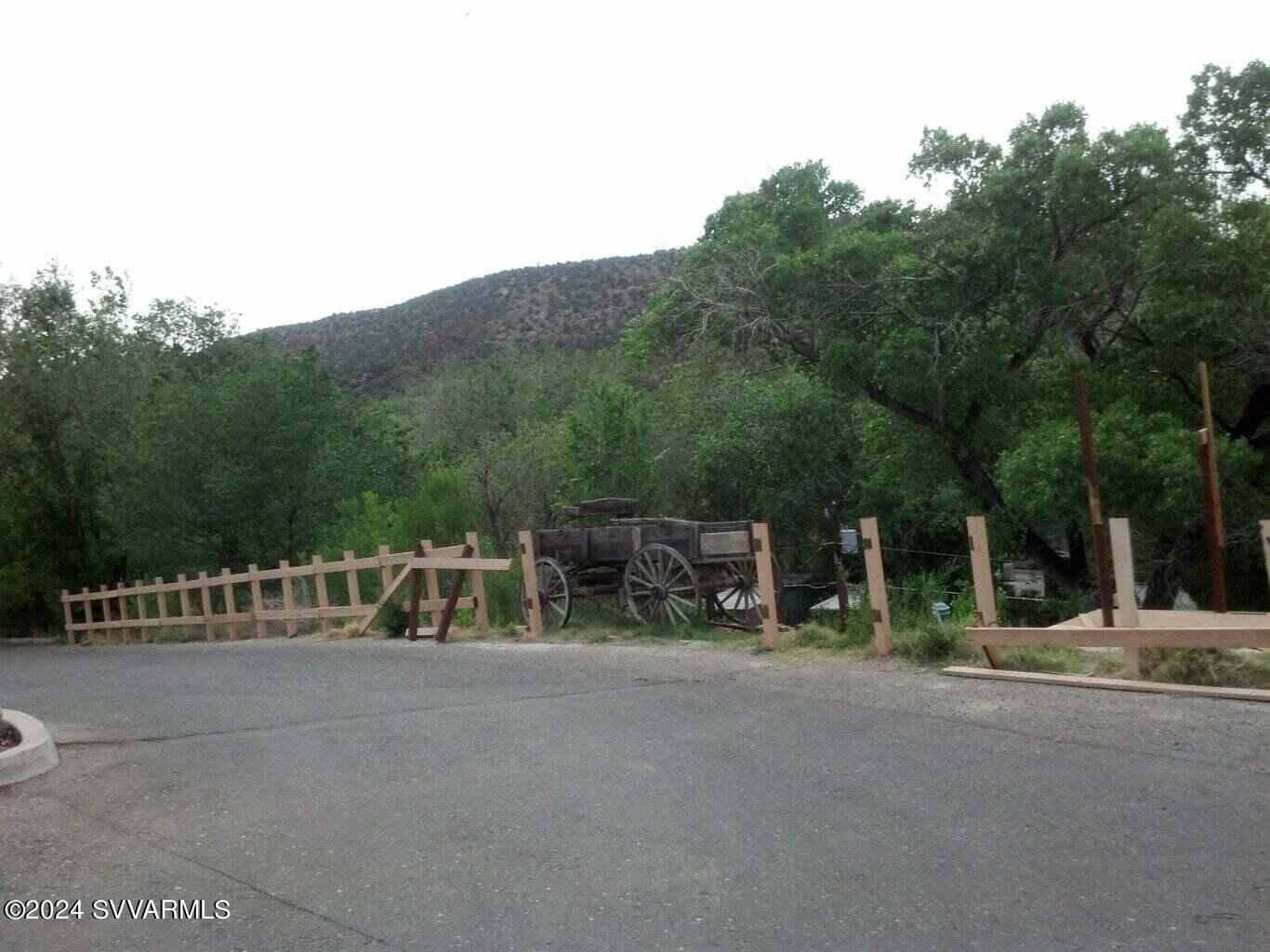 Under 5 Acres - Residential Income