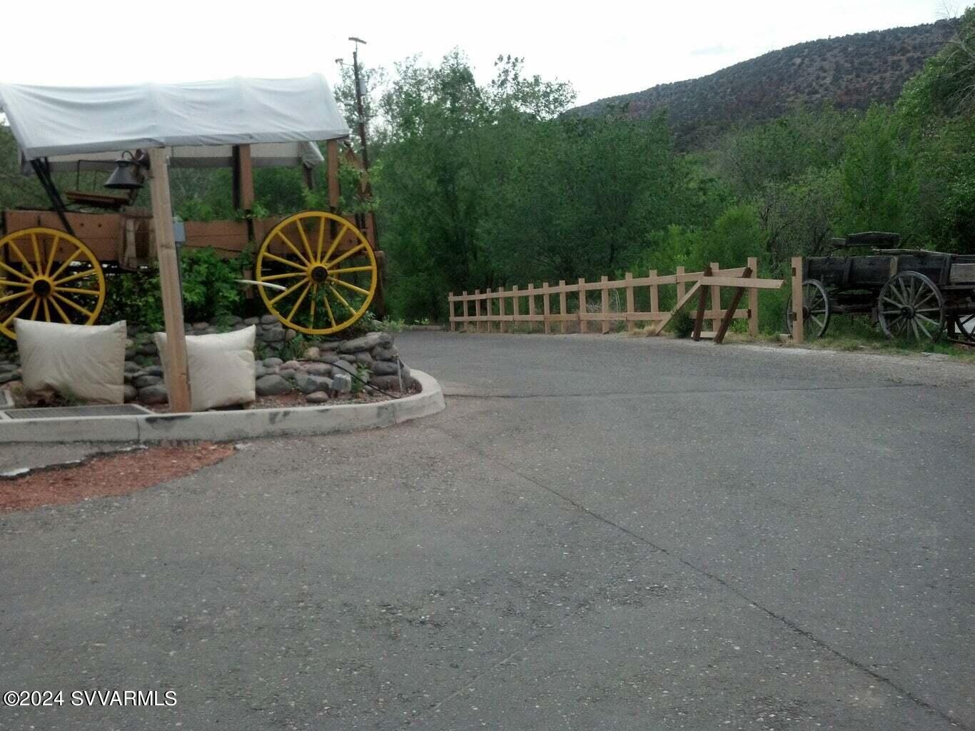 Under 5 Acres - Residential Income