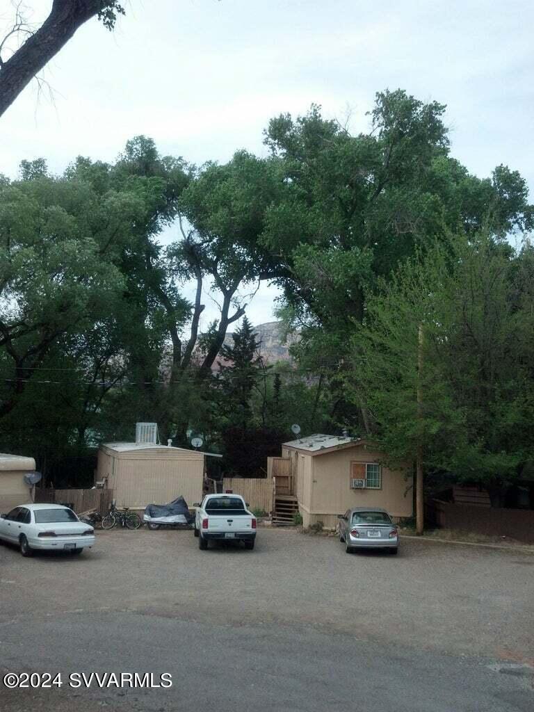 Under 5 Acres - Residential Income