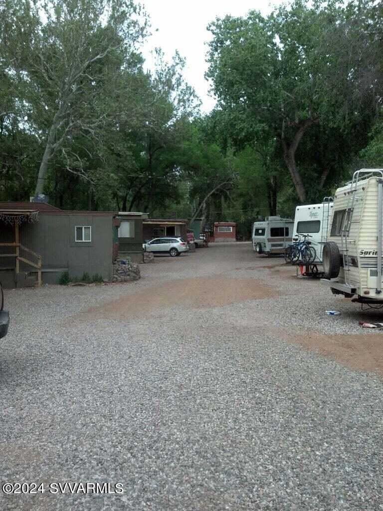 Under 5 Acres - Residential Income