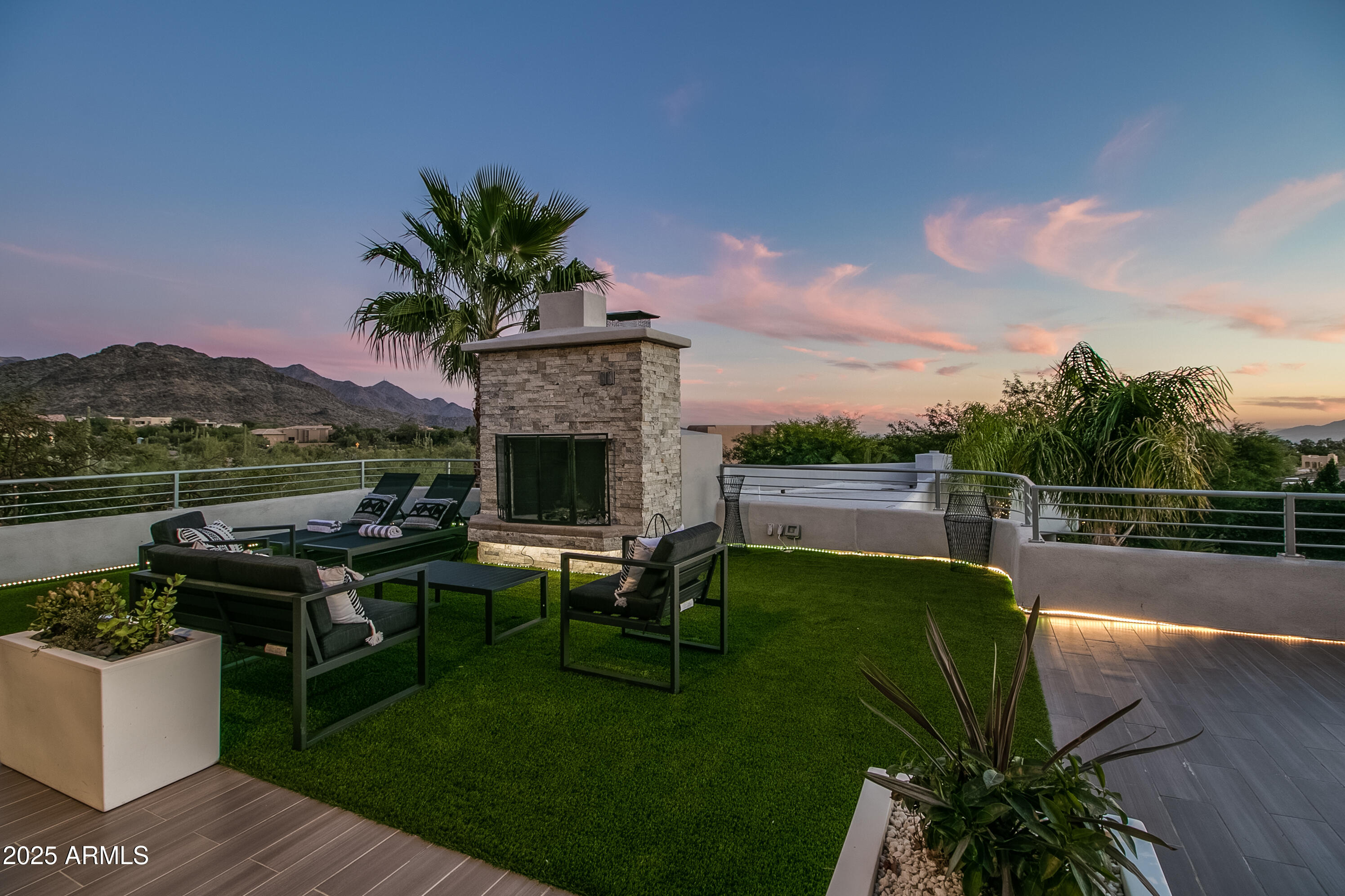 PINNACLE PEAK VISTAS 2 LOT 1-25 - Residential