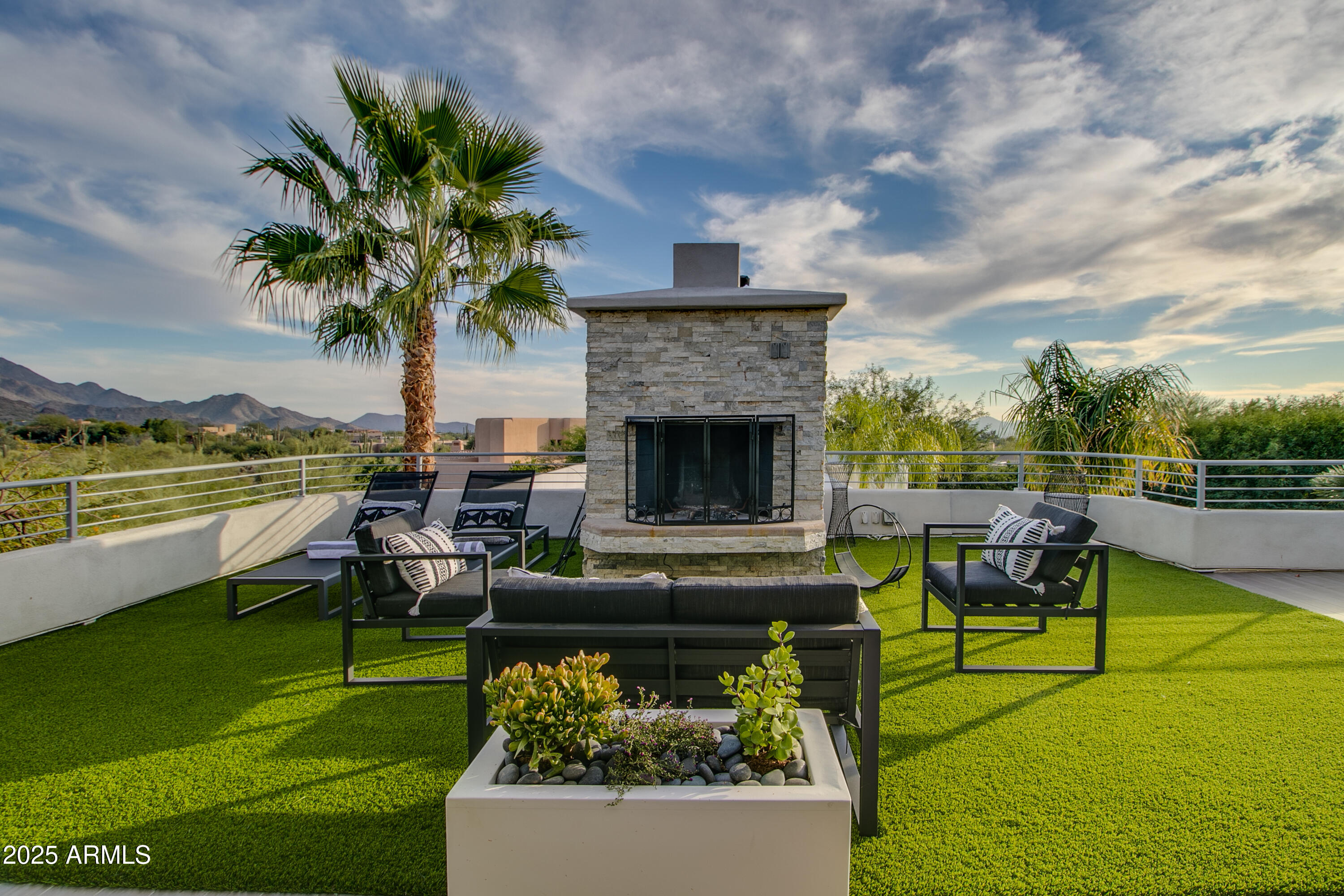 PINNACLE PEAK VISTAS 2 LOT 1-25 - Residential