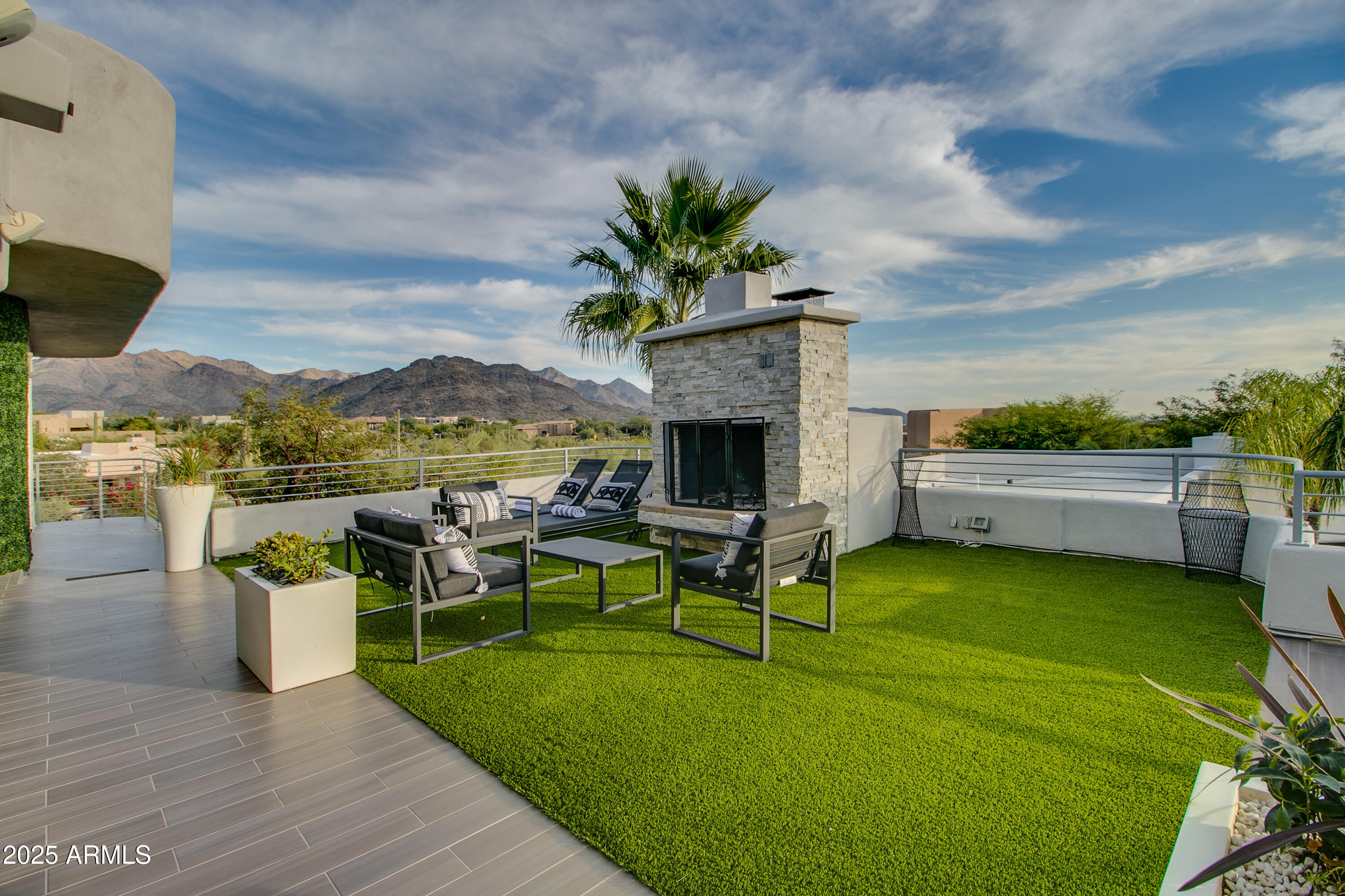 PINNACLE PEAK VISTAS 2 LOT 1-25 - Residential