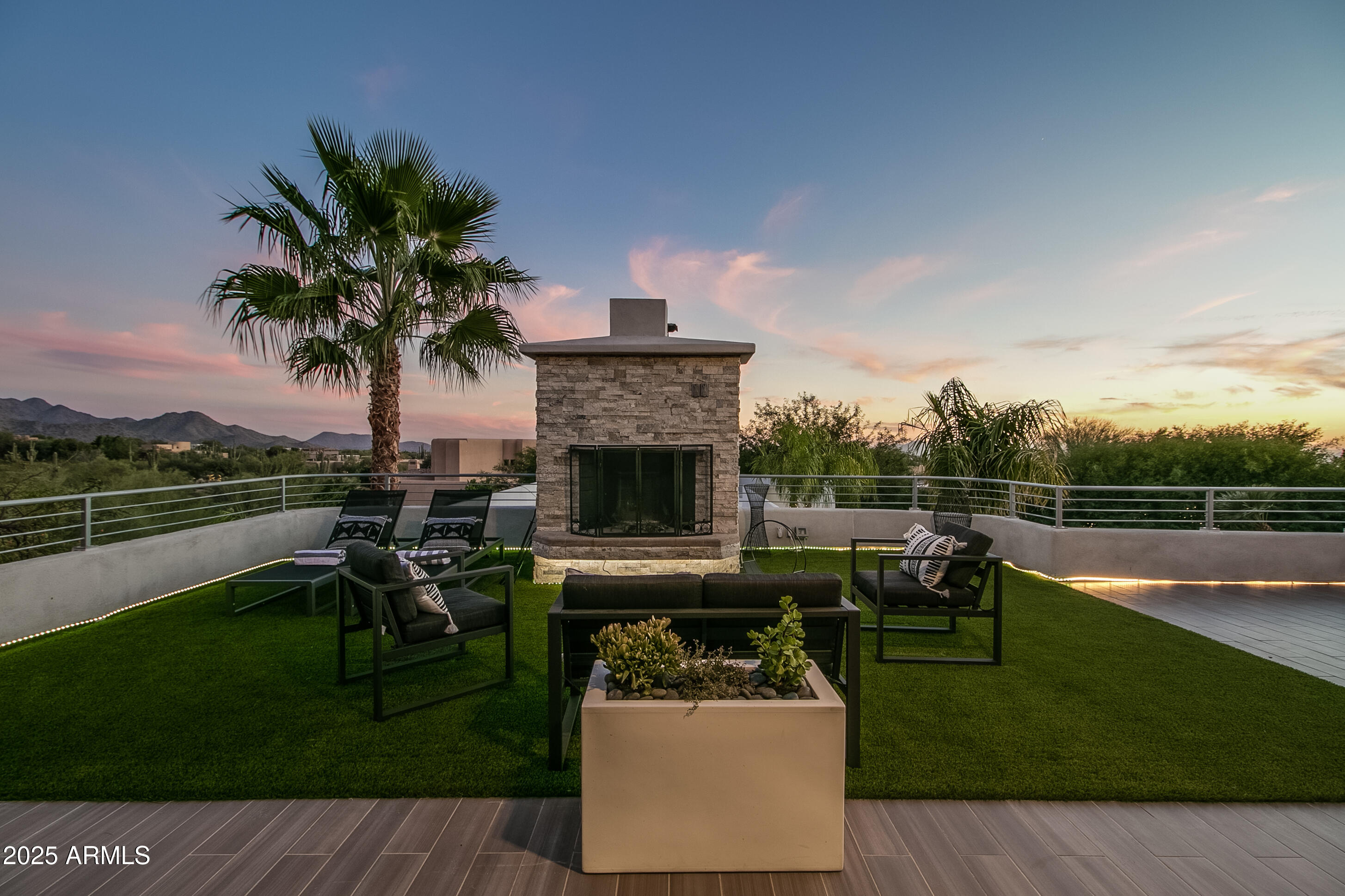 PINNACLE PEAK VISTAS 2 LOT 1-25 - Residential