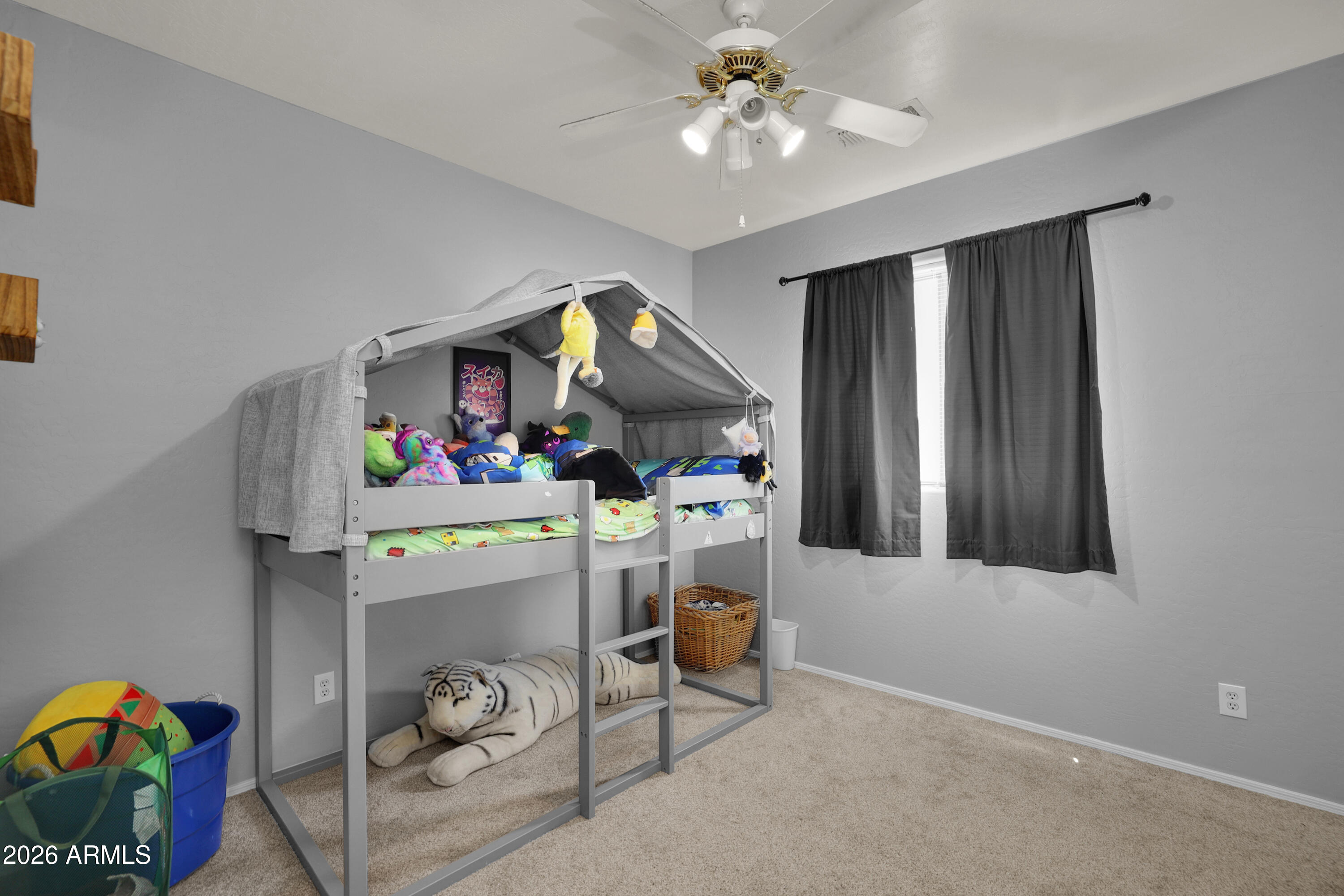 MESA COURT AMD - Residential
