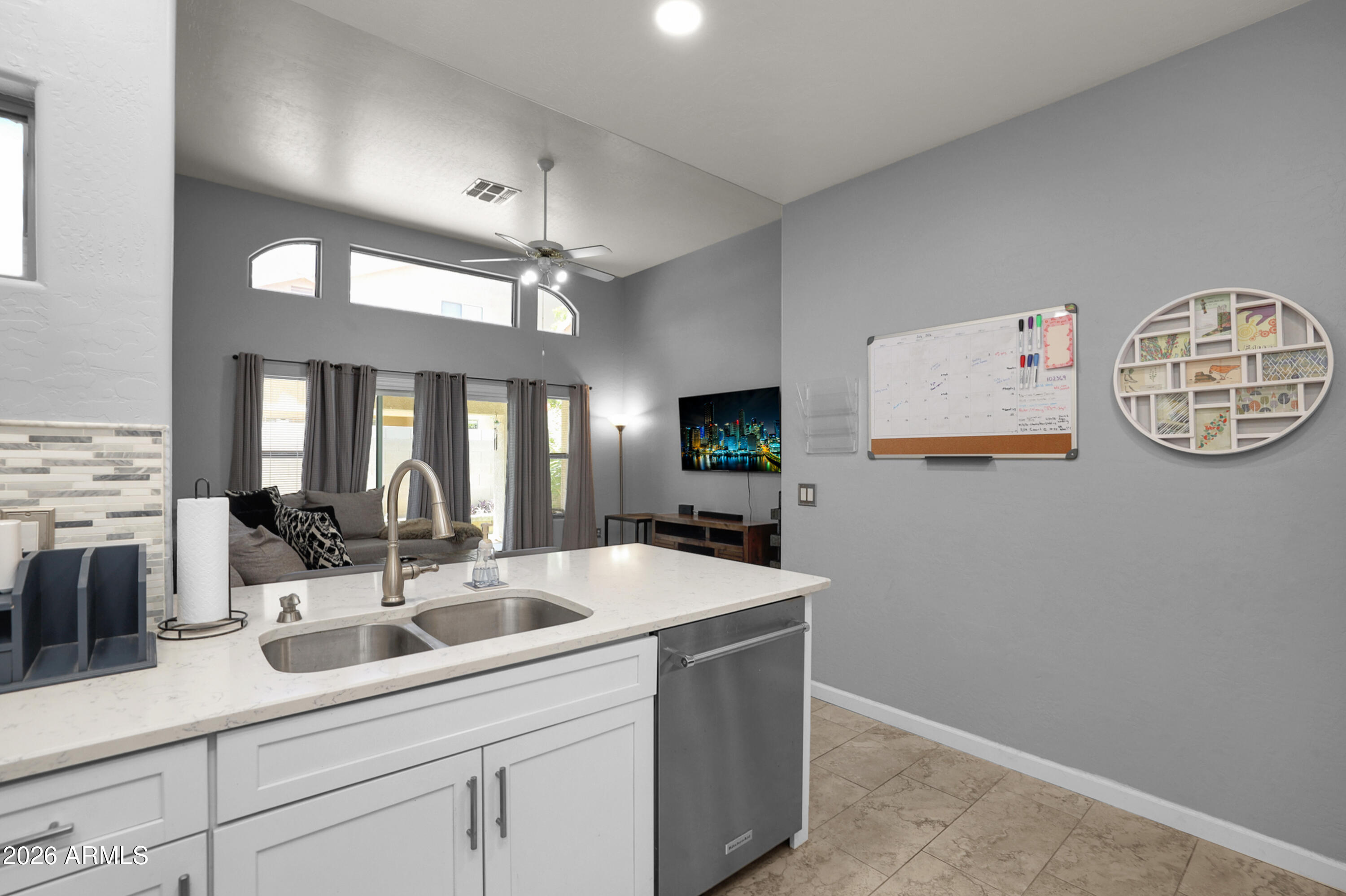 MESA COURT AMD - Residential