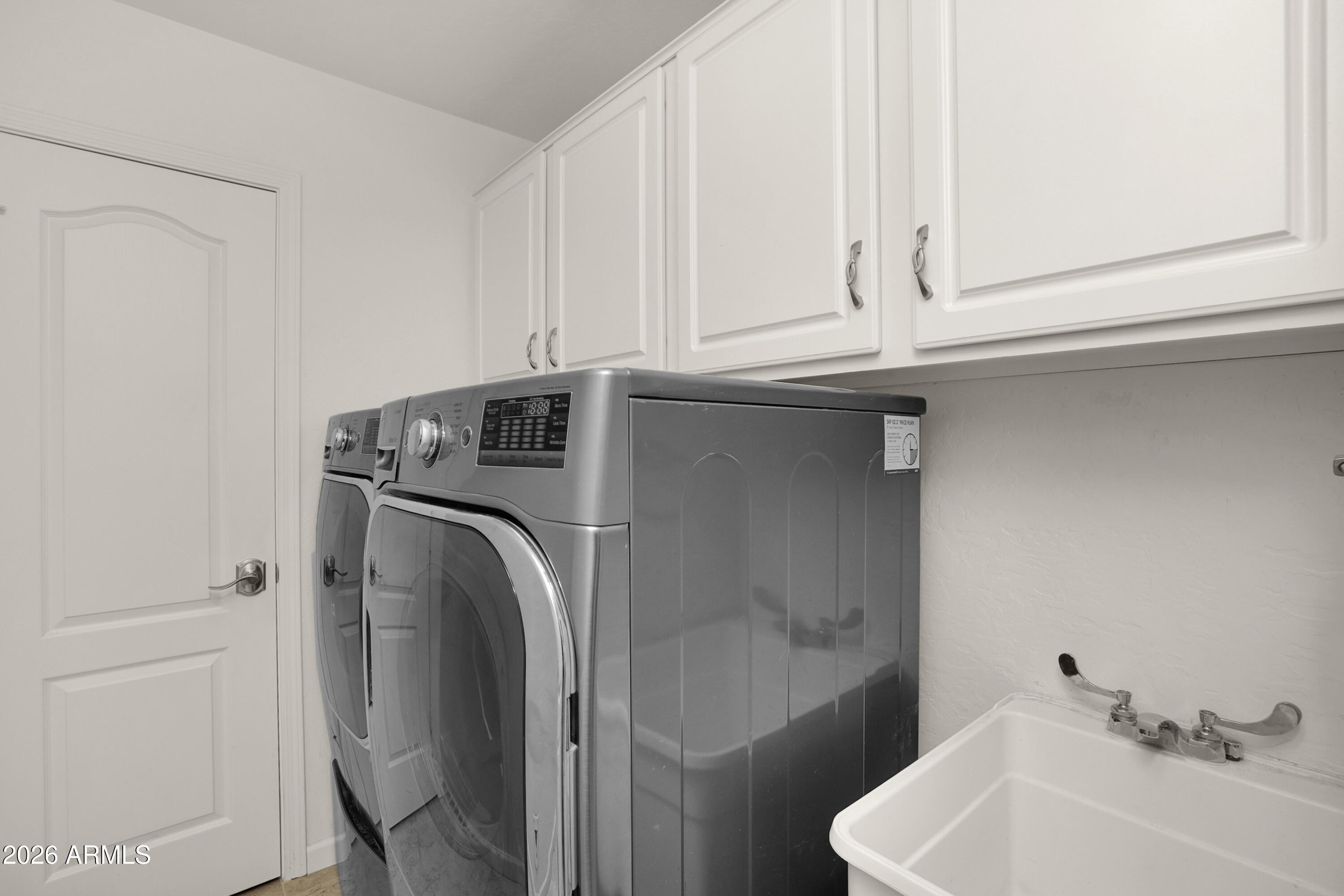 MESA COURT AMD - Residential