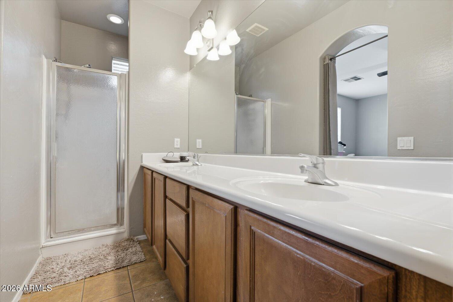 STRADA TOWNHOMES - Residential