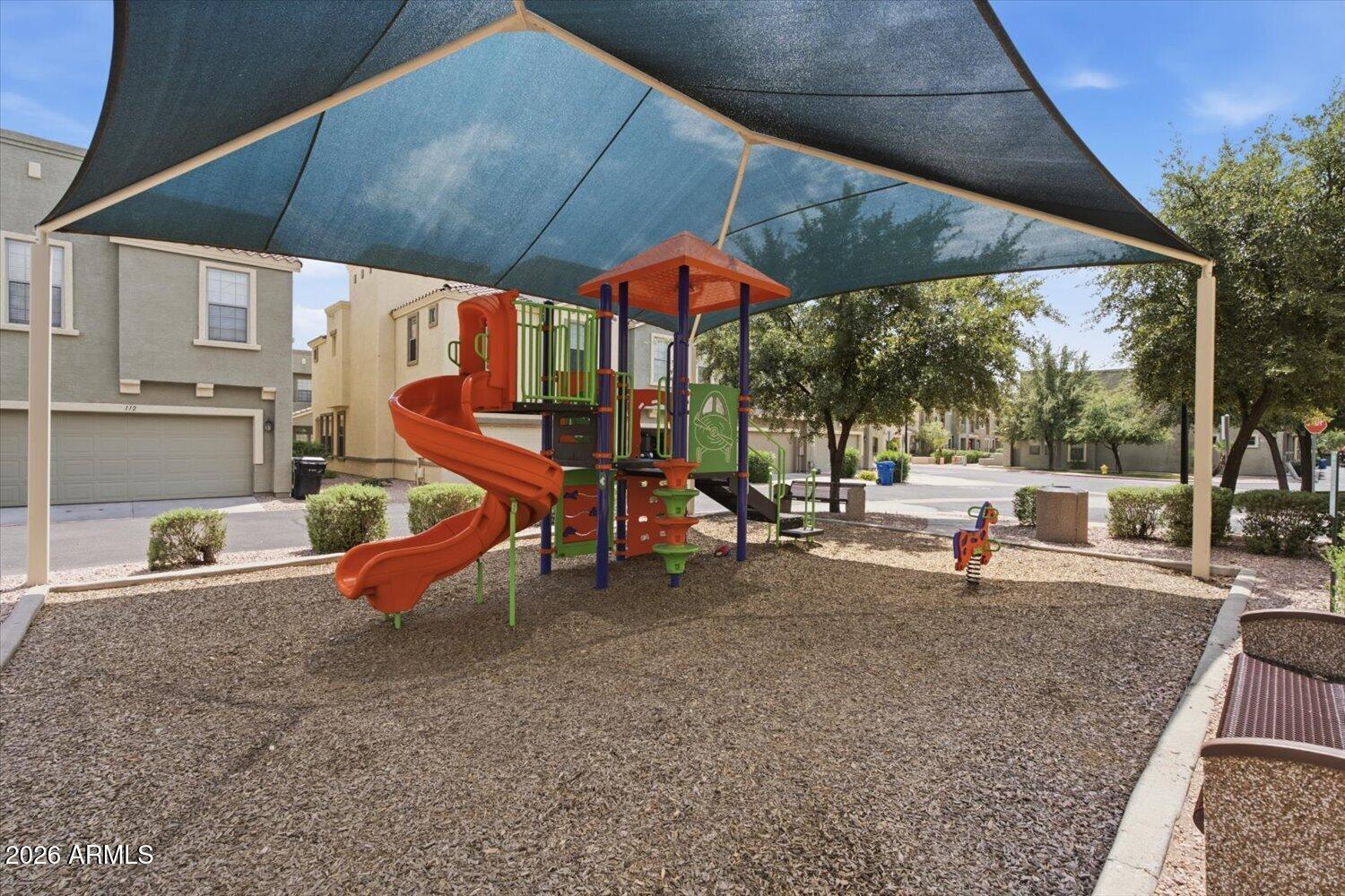 STRADA TOWNHOMES - Residential