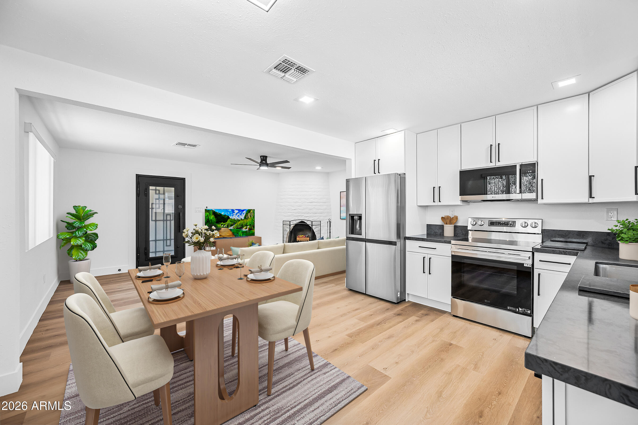 DARLEIGH MANOR - Residential Lease