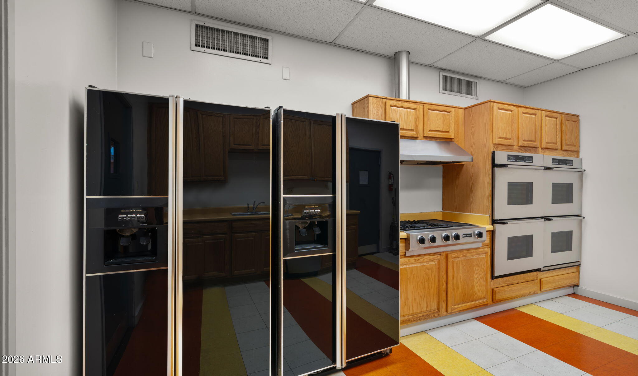 LANDMARK TOWERS CONDOMINIUM - Residential
