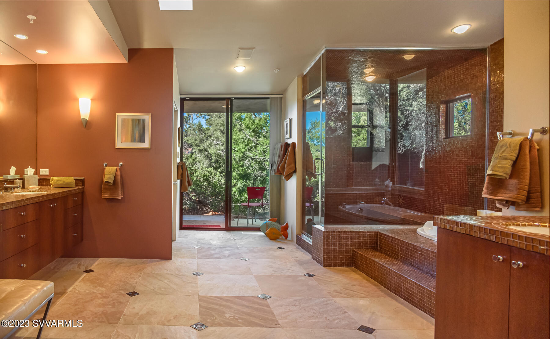 Est at Northslopes - Residential