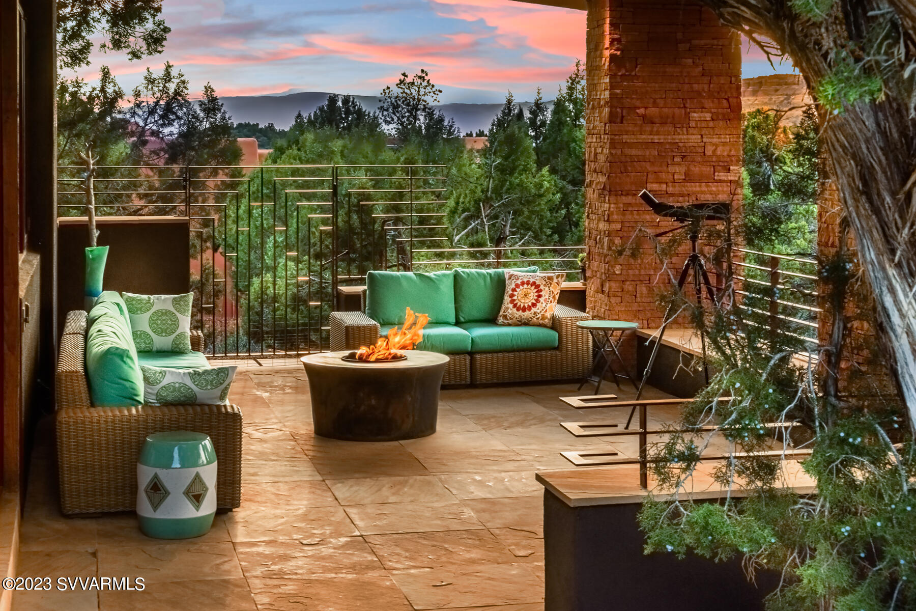 Est at Northslopes - Residential