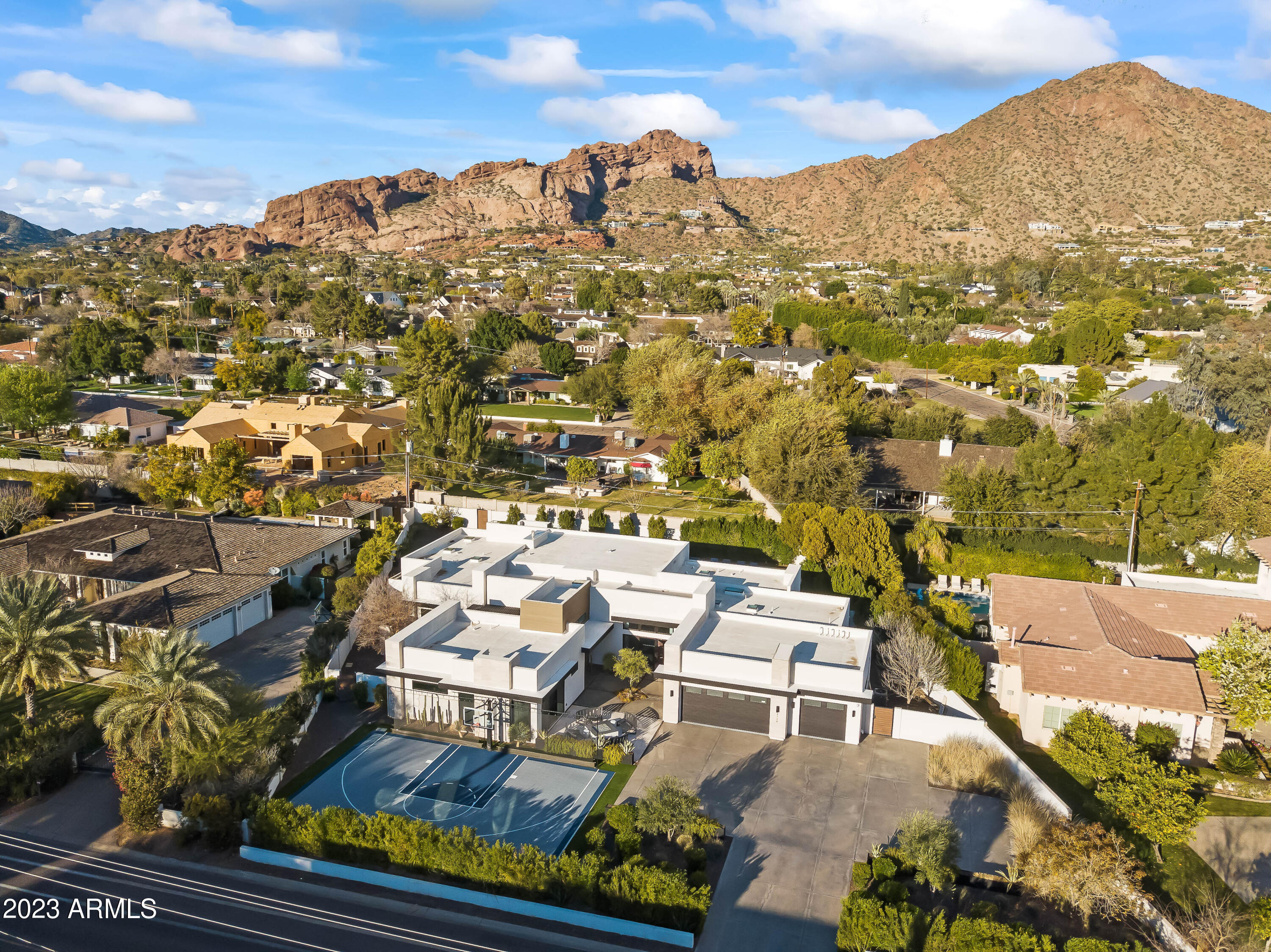 LAFAYETTE VILLA - Residential