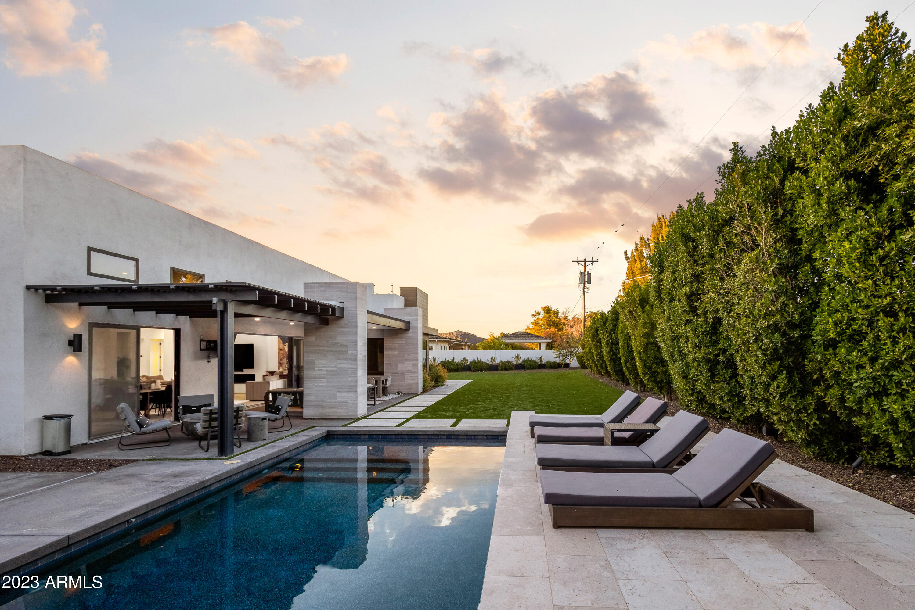 LAFAYETTE VILLA - Residential