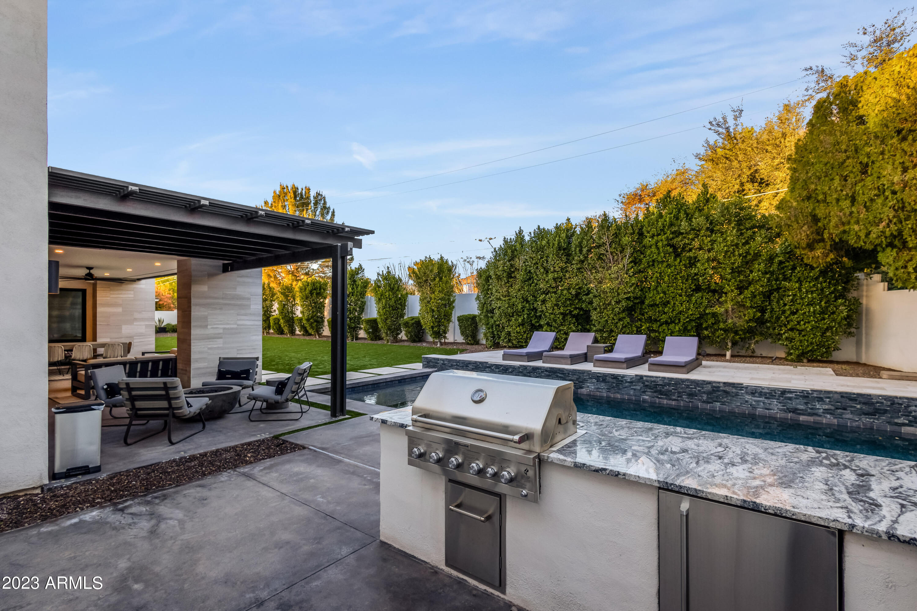 LAFAYETTE VILLA - Residential