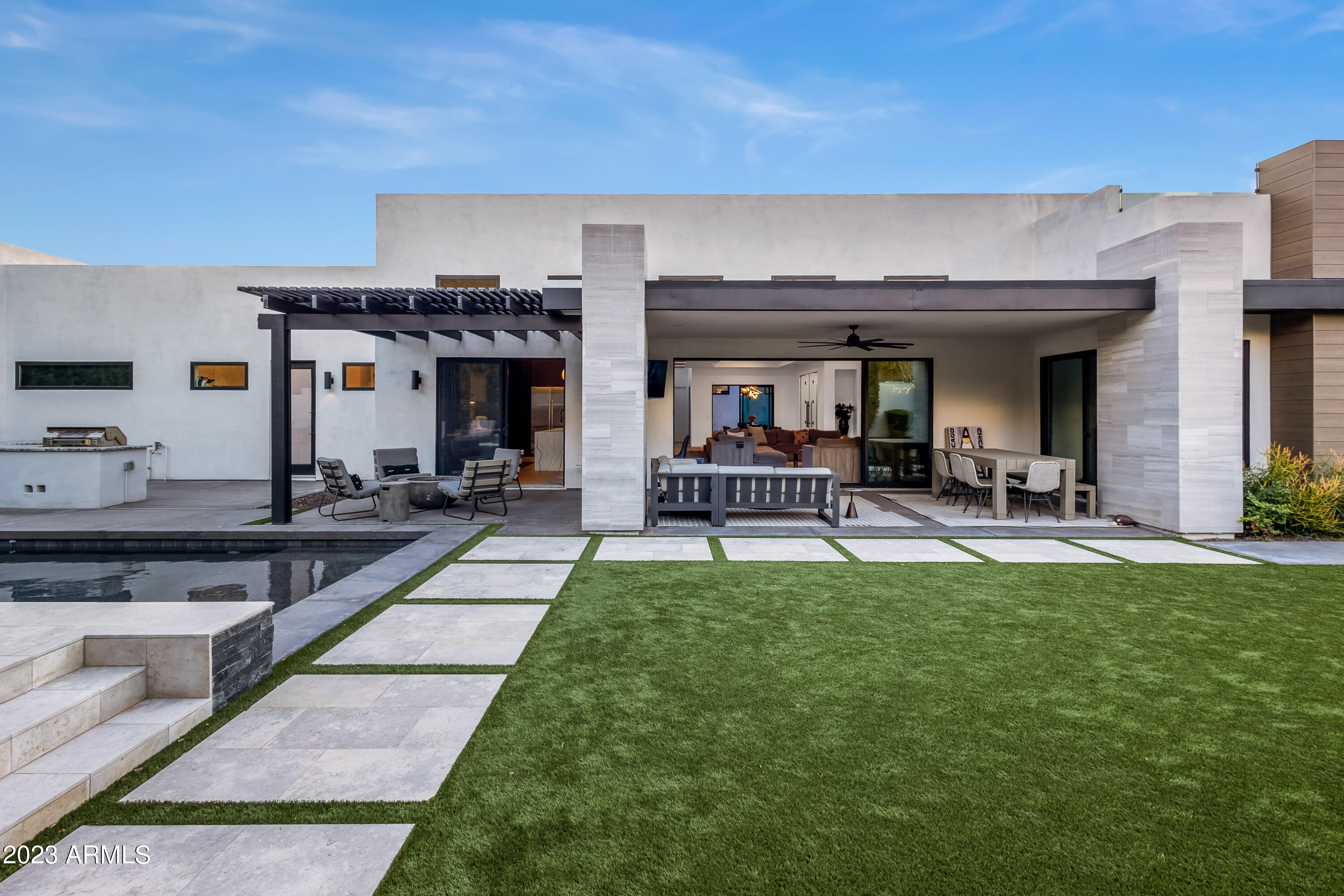 LAFAYETTE VILLA - Residential