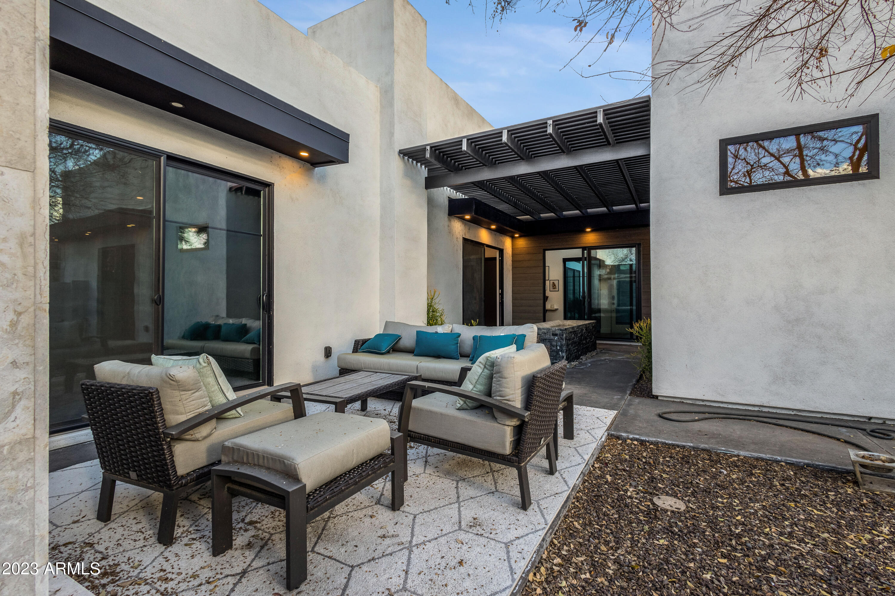 LAFAYETTE VILLA - Residential