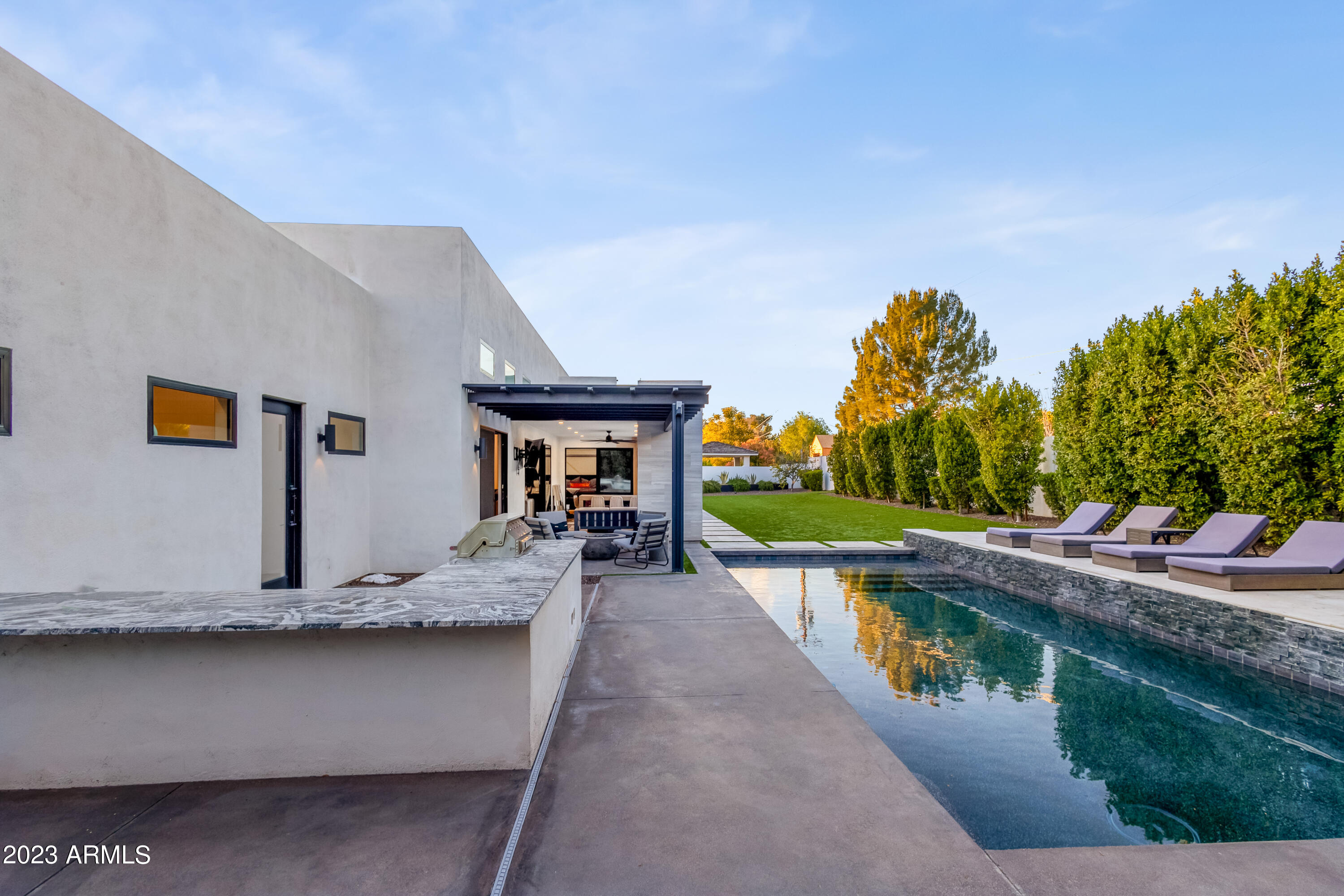 LAFAYETTE VILLA - Residential