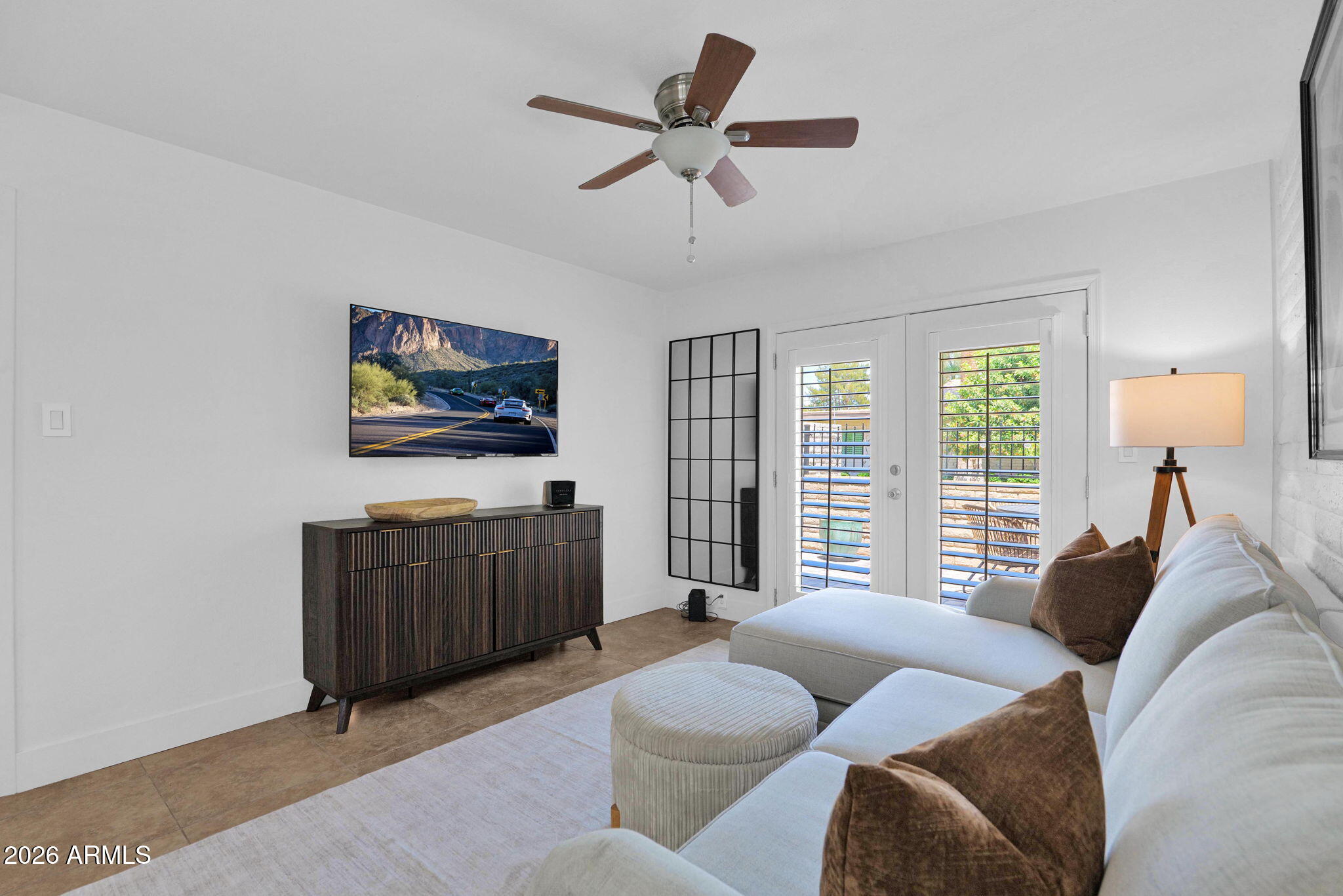 SCOTTSDALE HOUSE PLAT 2 AMD REPLAT - Residential