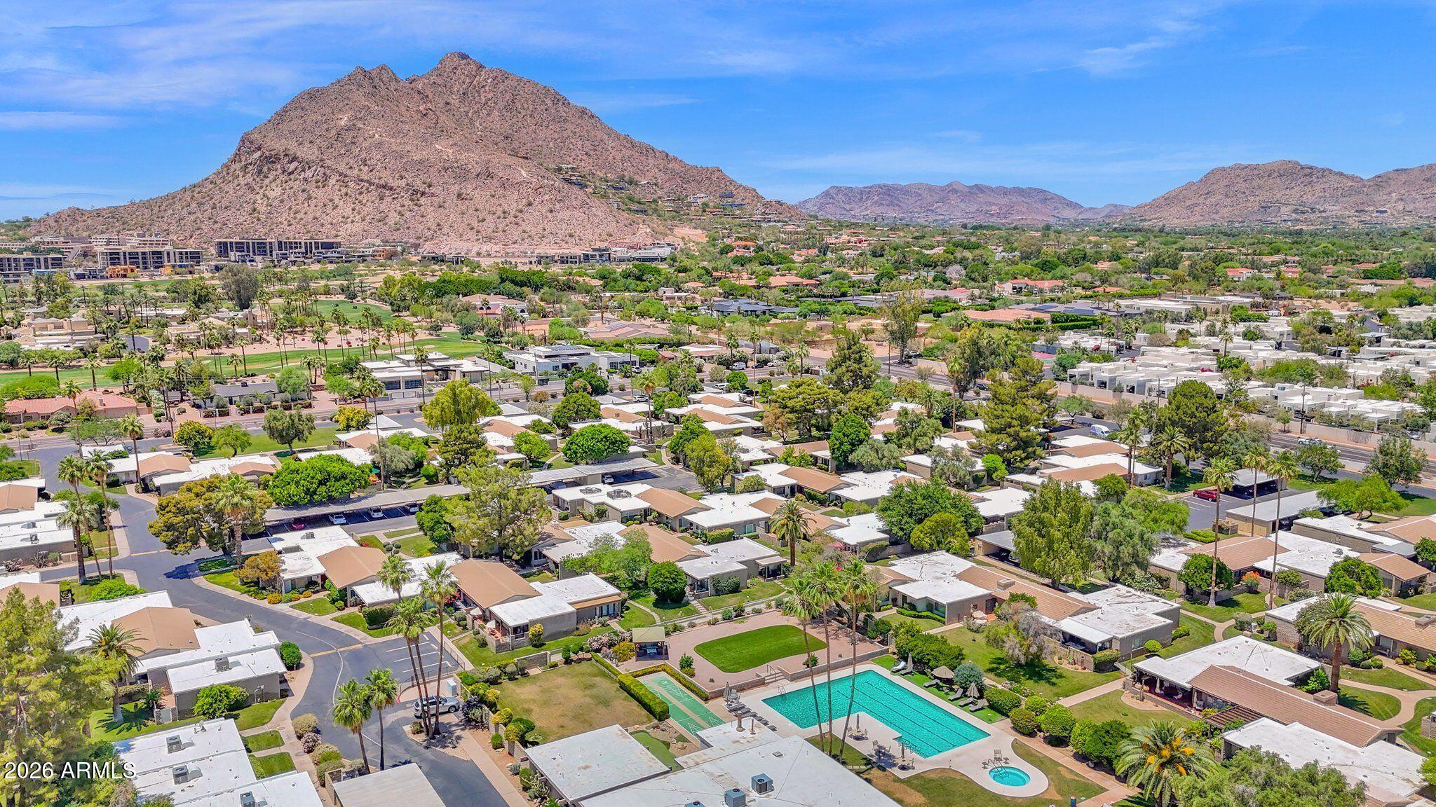 SCOTTSDALE HOUSE PLAT 2 AMD REPLAT - Residential