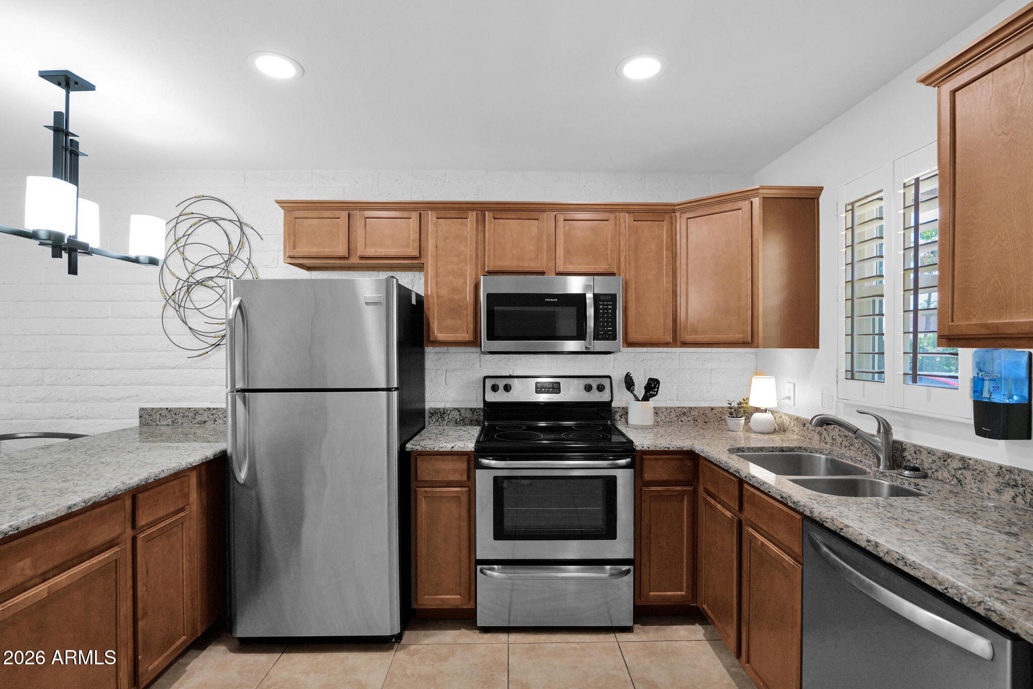 SCOTTSDALE HOUSE PLAT 2 AMD REPLAT - Residential