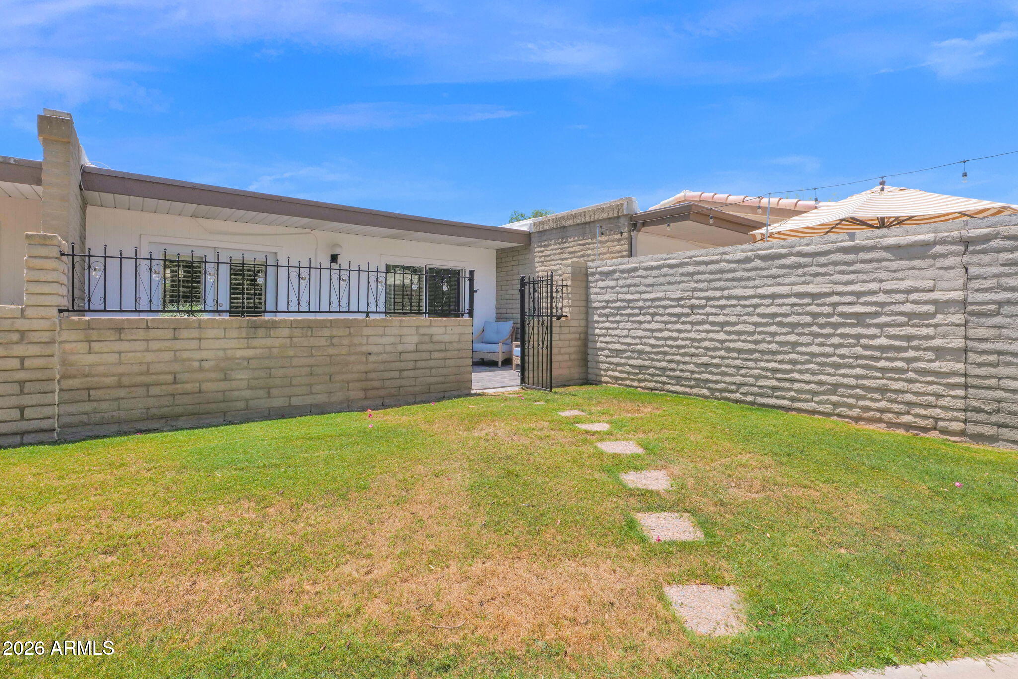 SCOTTSDALE HOUSE PLAT 2 AMD REPLAT - Residential