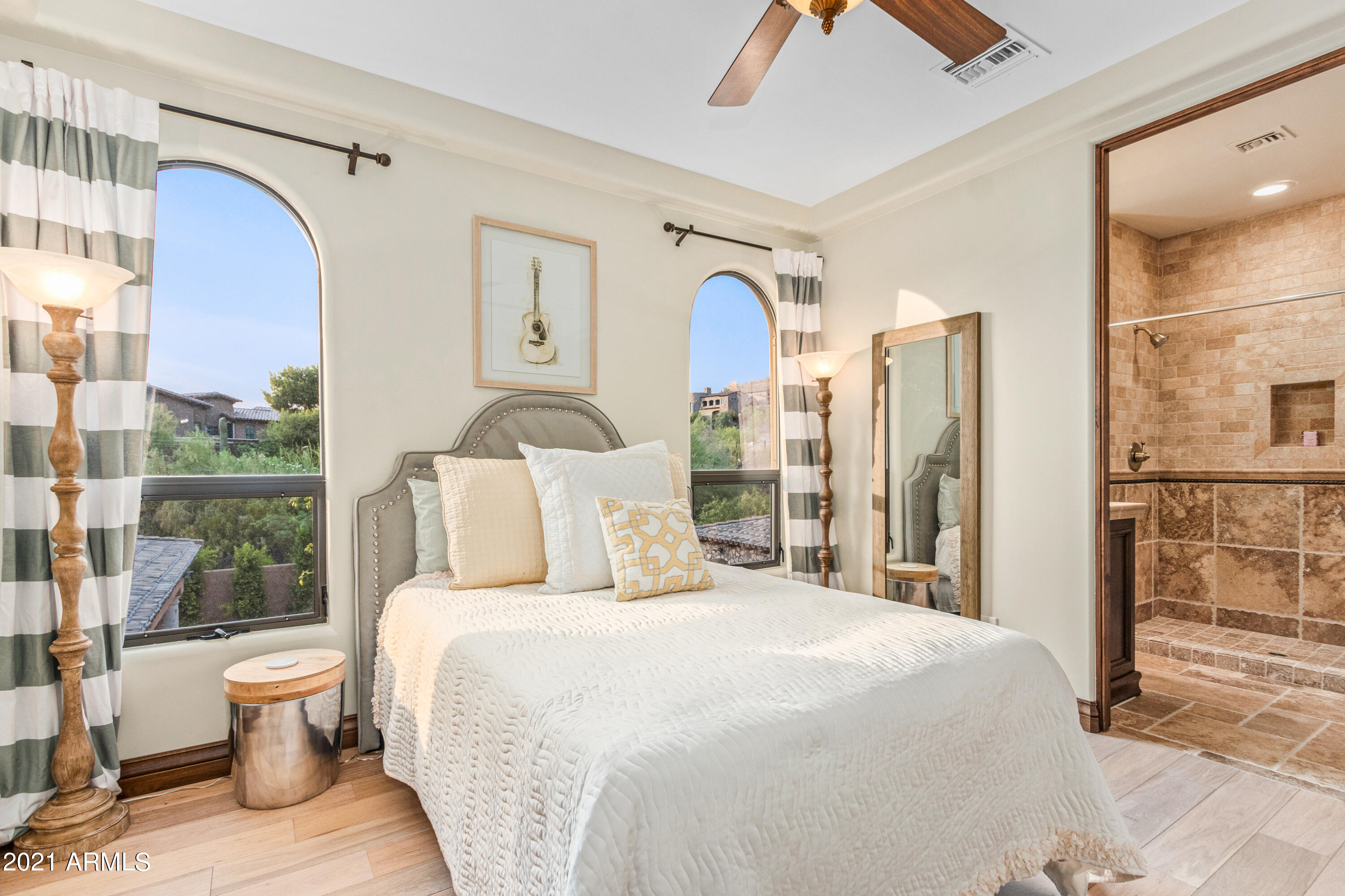 CANYON HEIGHTS - Residential