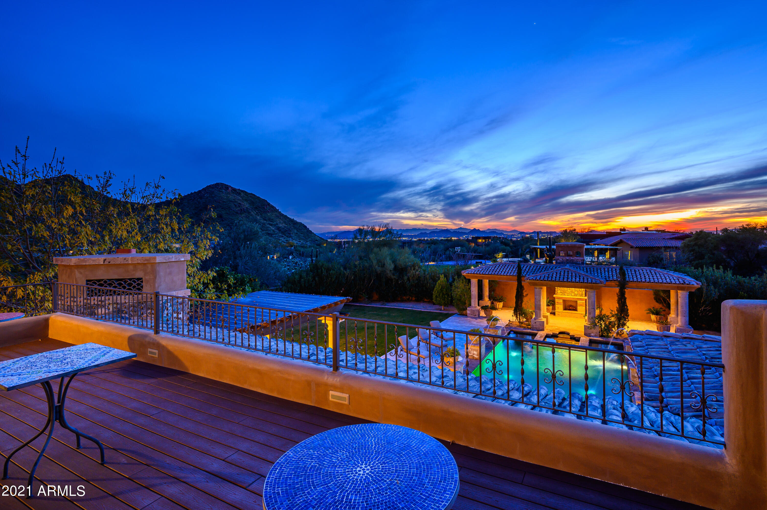CANYON HEIGHTS - Residential