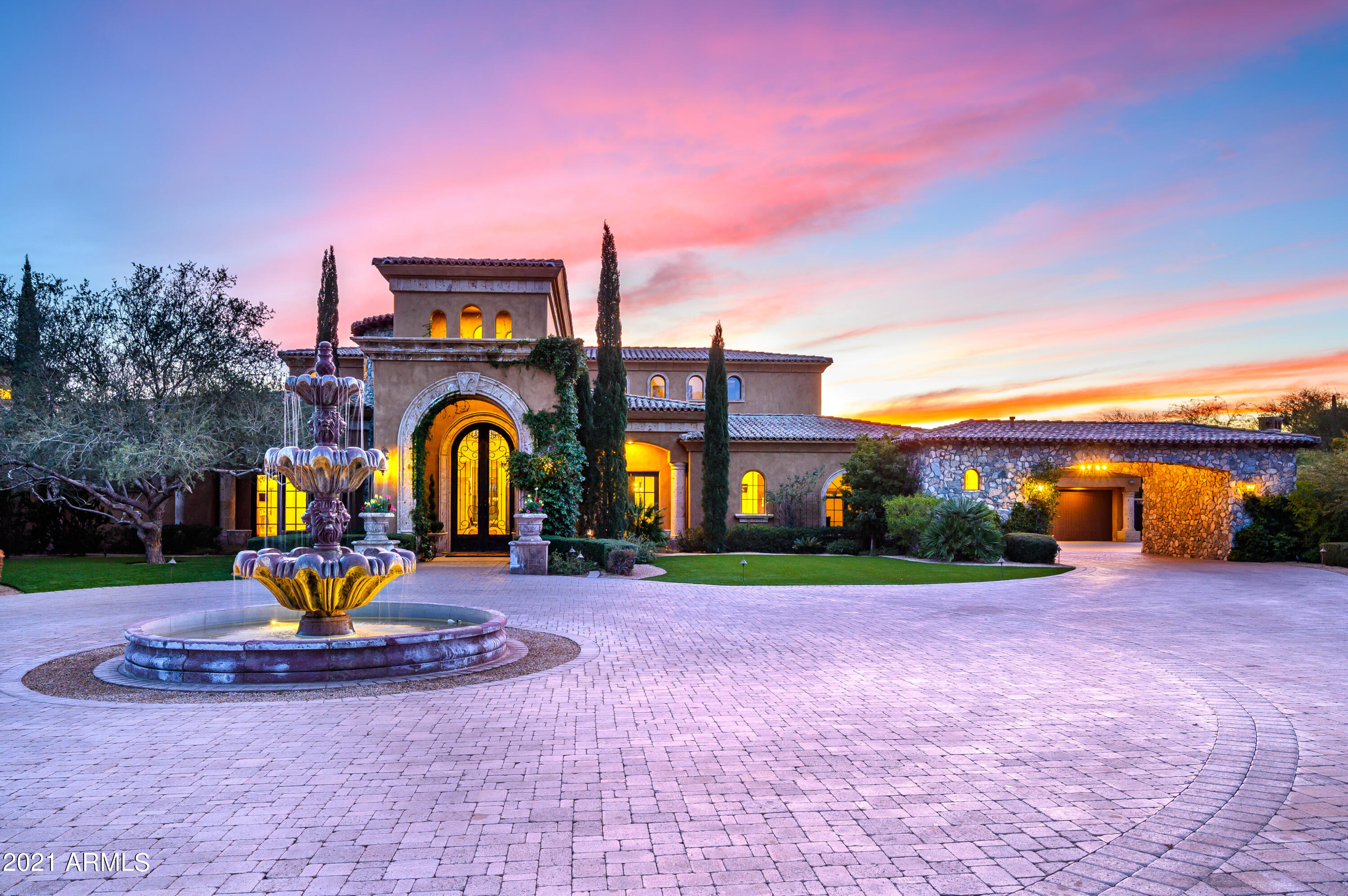 CANYON HEIGHTS - Residential