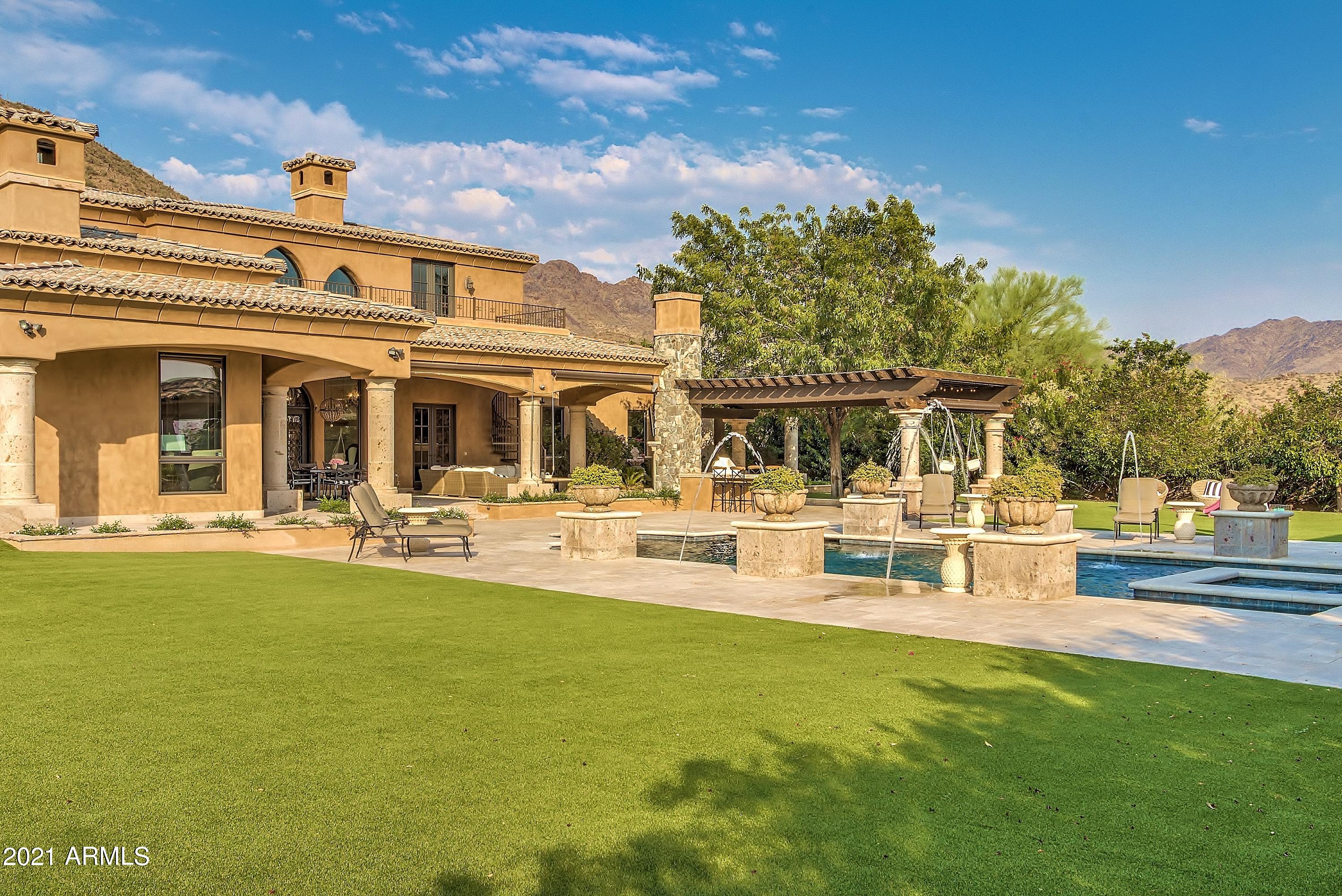 CANYON HEIGHTS - Residential