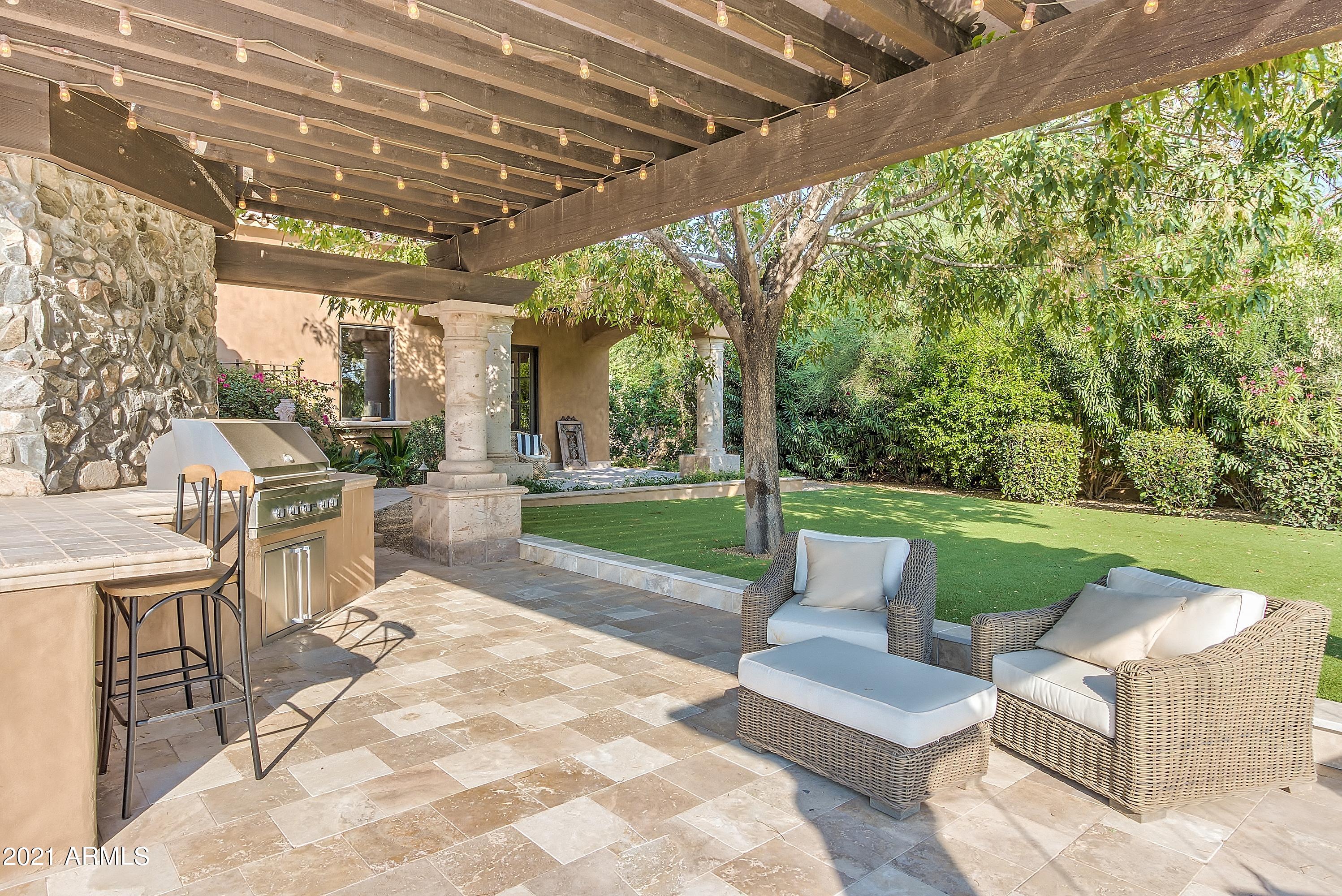 CANYON HEIGHTS - Residential