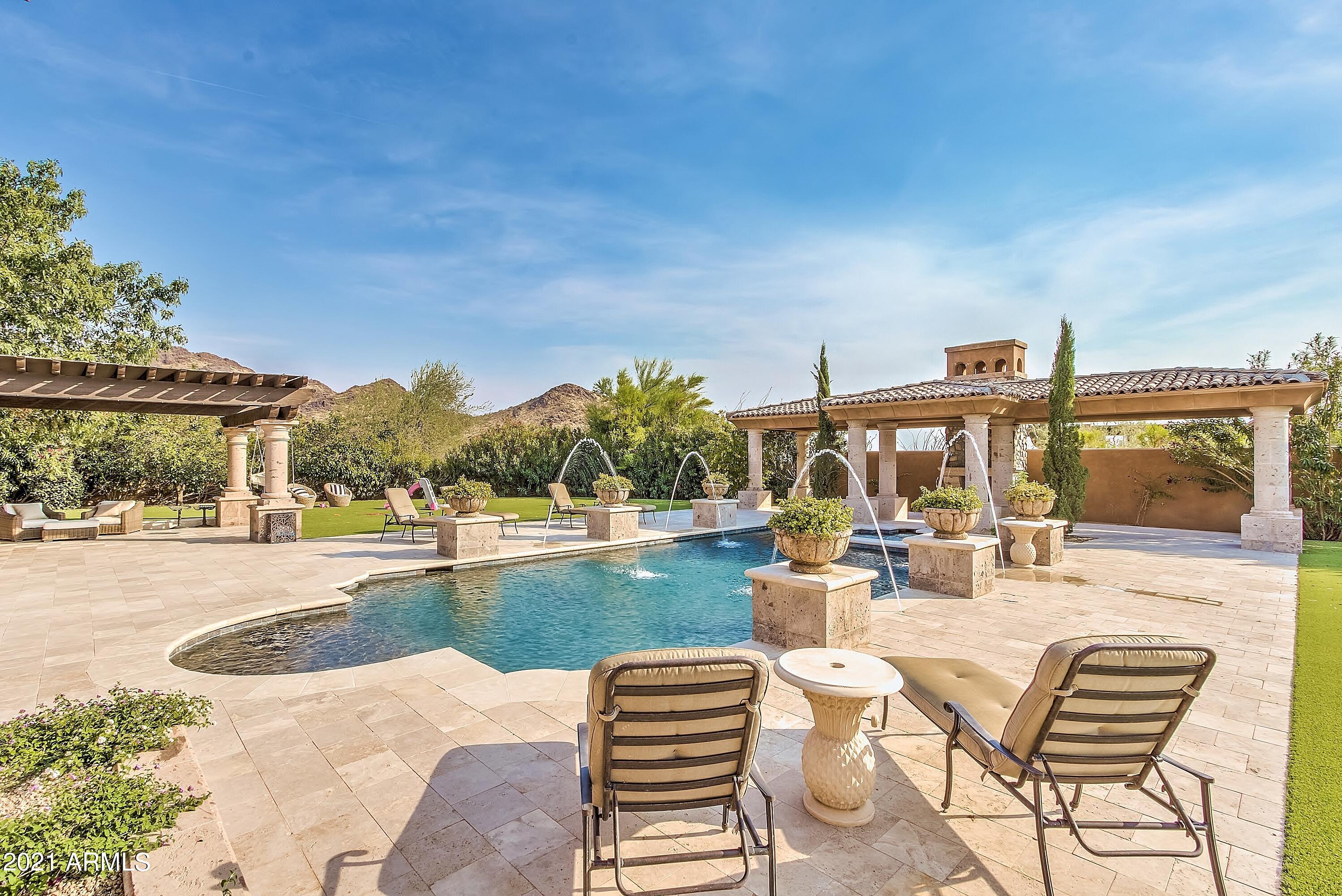 CANYON HEIGHTS - Residential