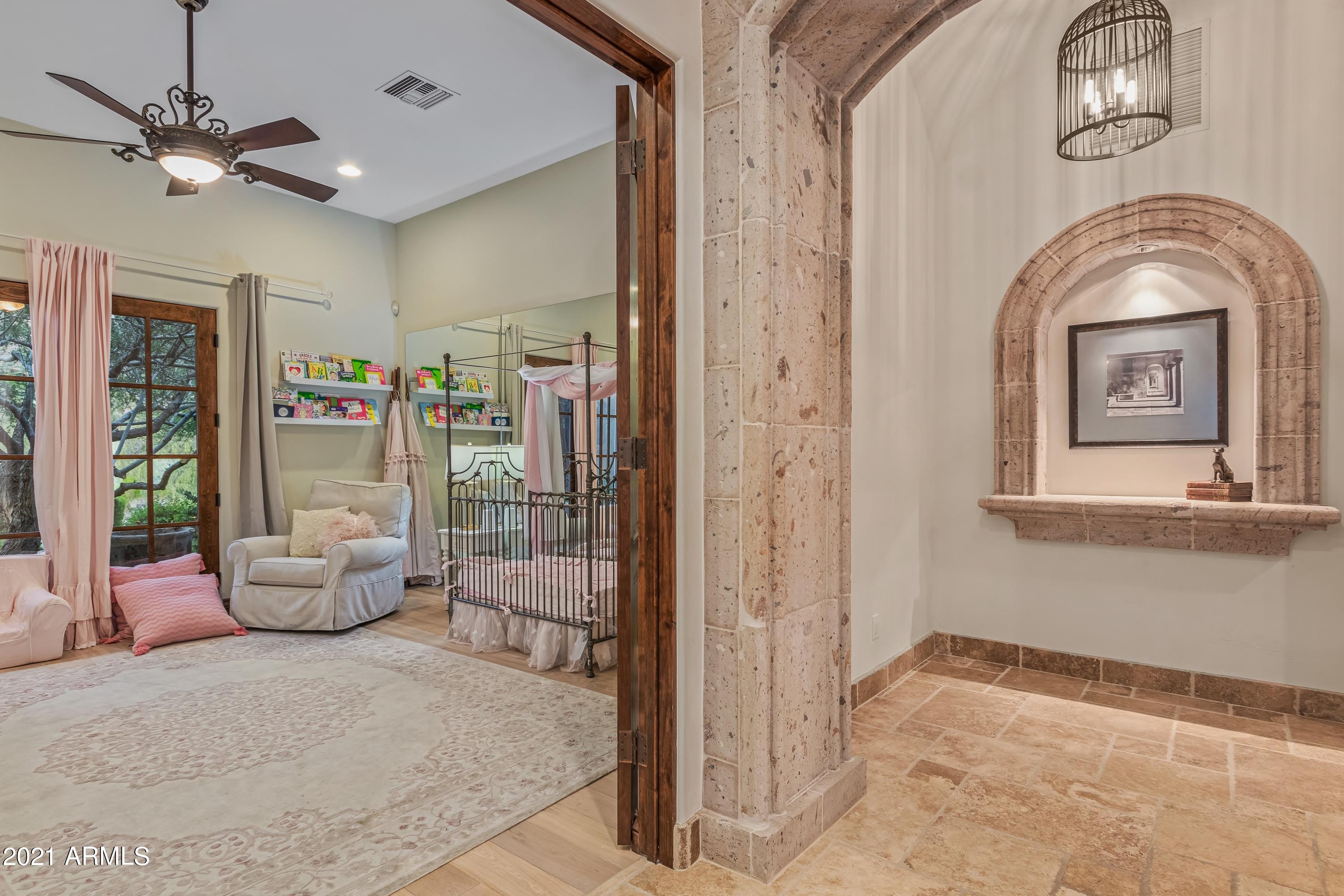 CANYON HEIGHTS - Residential