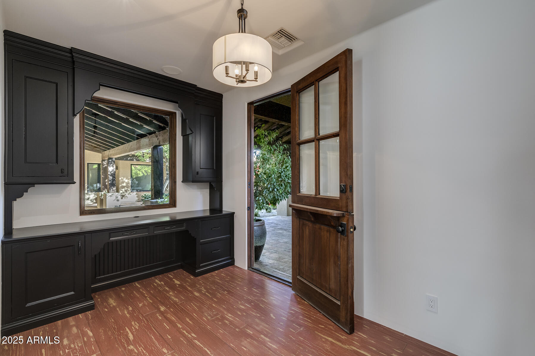 PINNACLE PEAK COUNTRY CLUB ESTATES - Residential
