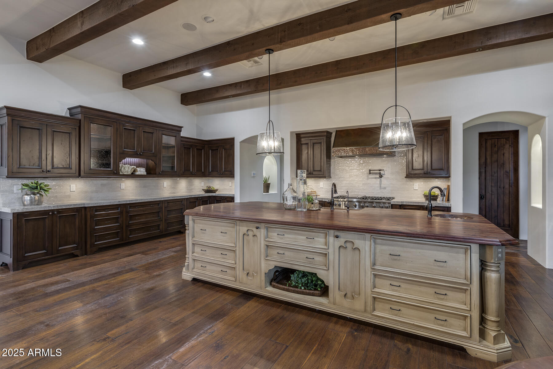 PINNACLE PEAK COUNTRY CLUB ESTATES - Residential
