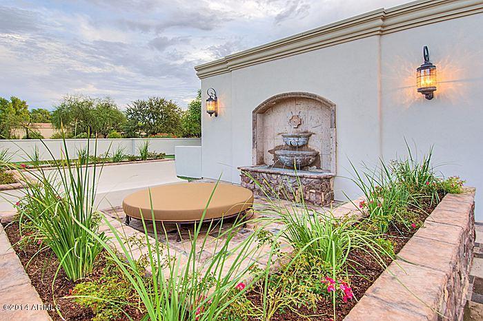 IRONWOOD AT CAMELBACK COUNTRY CLUB - Residential
