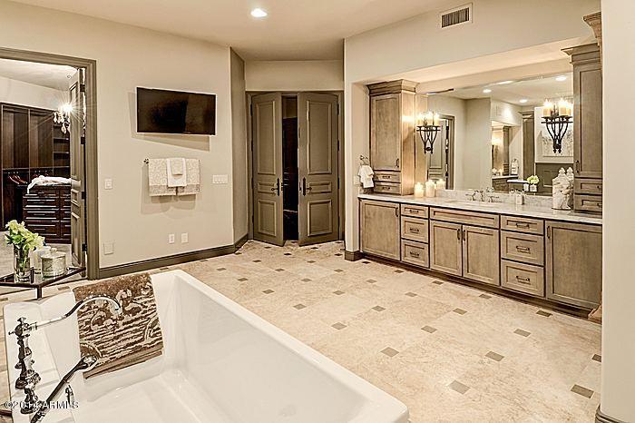IRONWOOD AT CAMELBACK COUNTRY CLUB - Residential